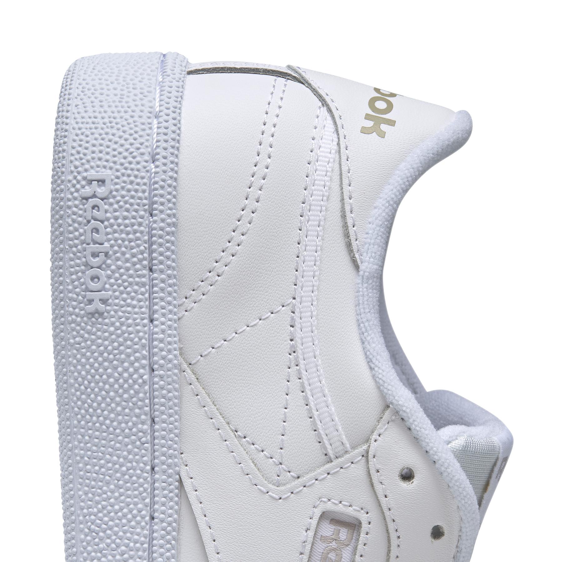product/r/e/reebok-classics_bs7685_8_footwear_photography_detail_view_1_white_000.jpg