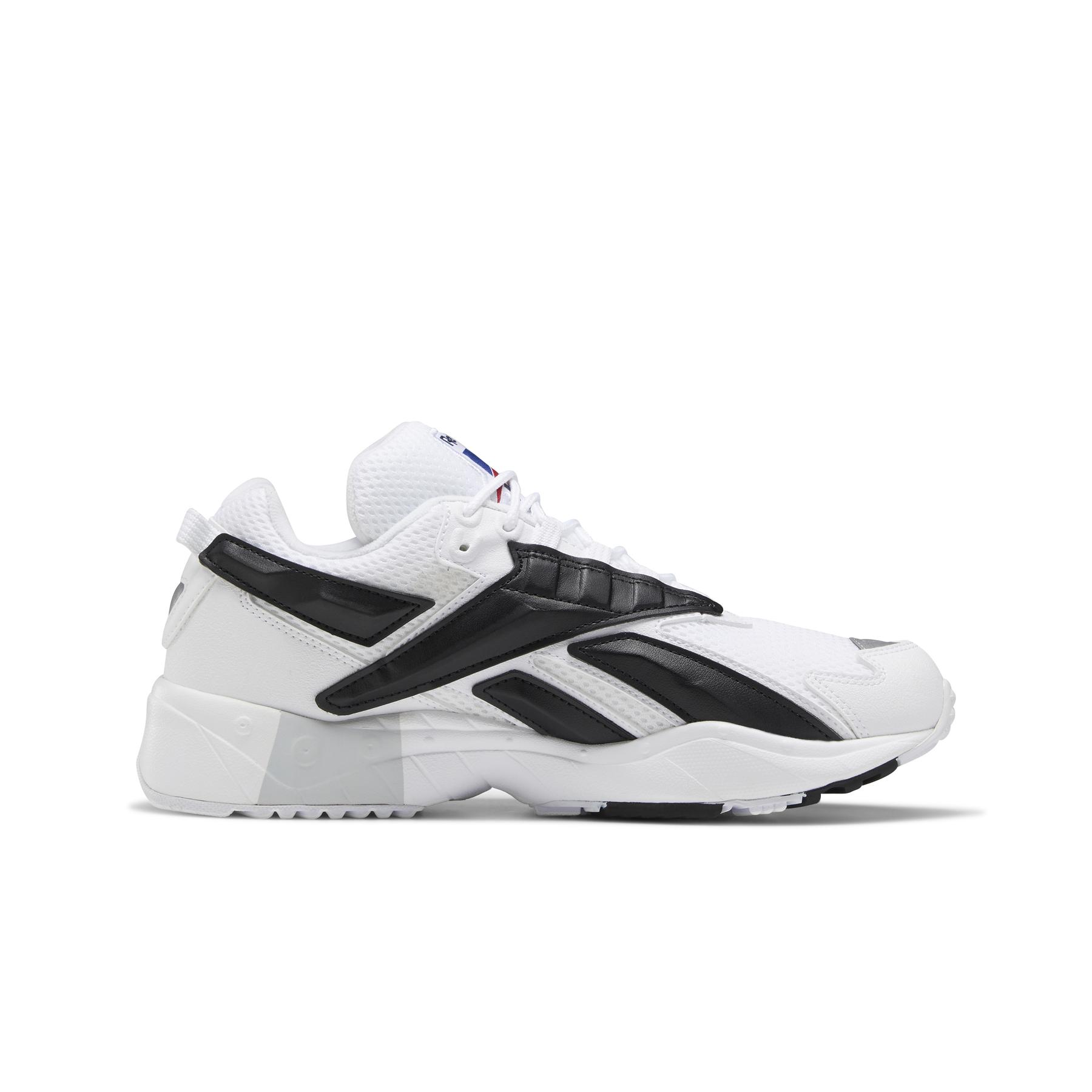 product/r/e/reebok-classics_fv5478_4_footwear_photography_side_medial_center_view_white_000.jpg