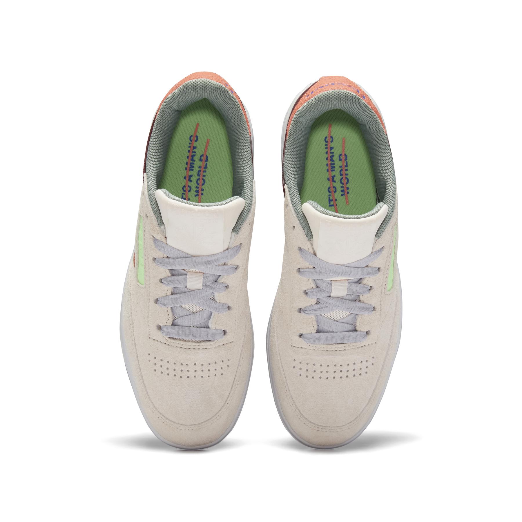 product/r/e/reebok-classics_fx3209_2_footwear_photography_top_portrait_view_white_000.jpg