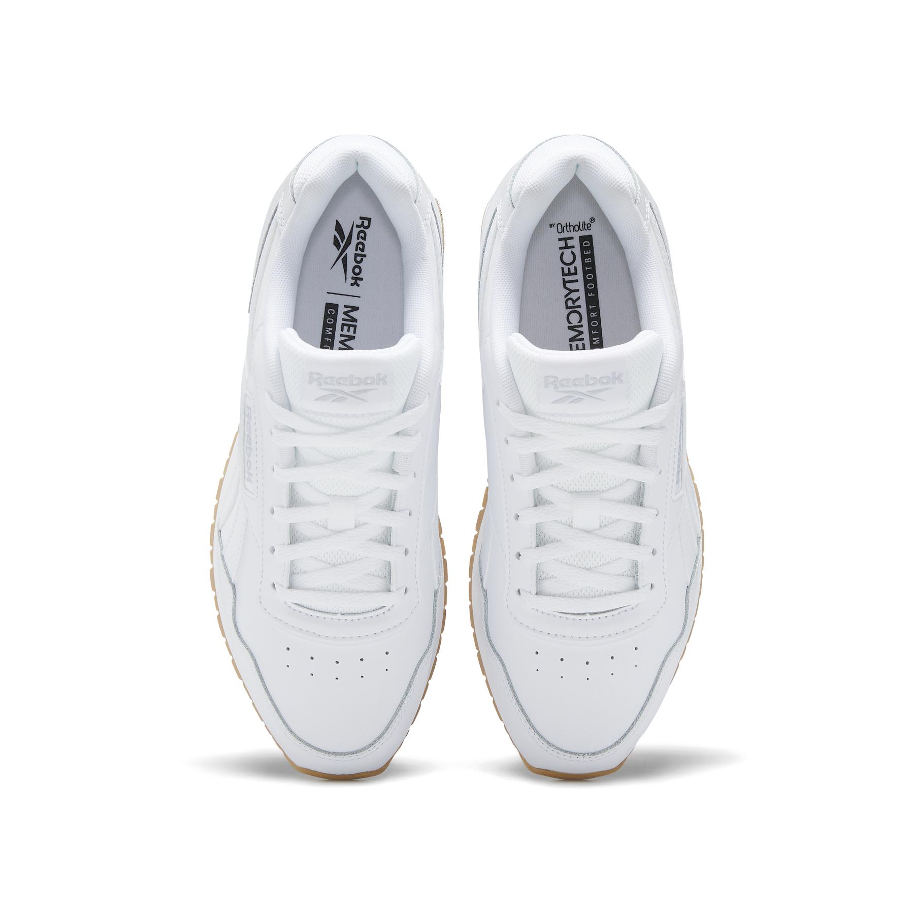 product/r/e/reebok-classics_gv6992_2_footwear_photography_top_portrait_view_white_000.jpg