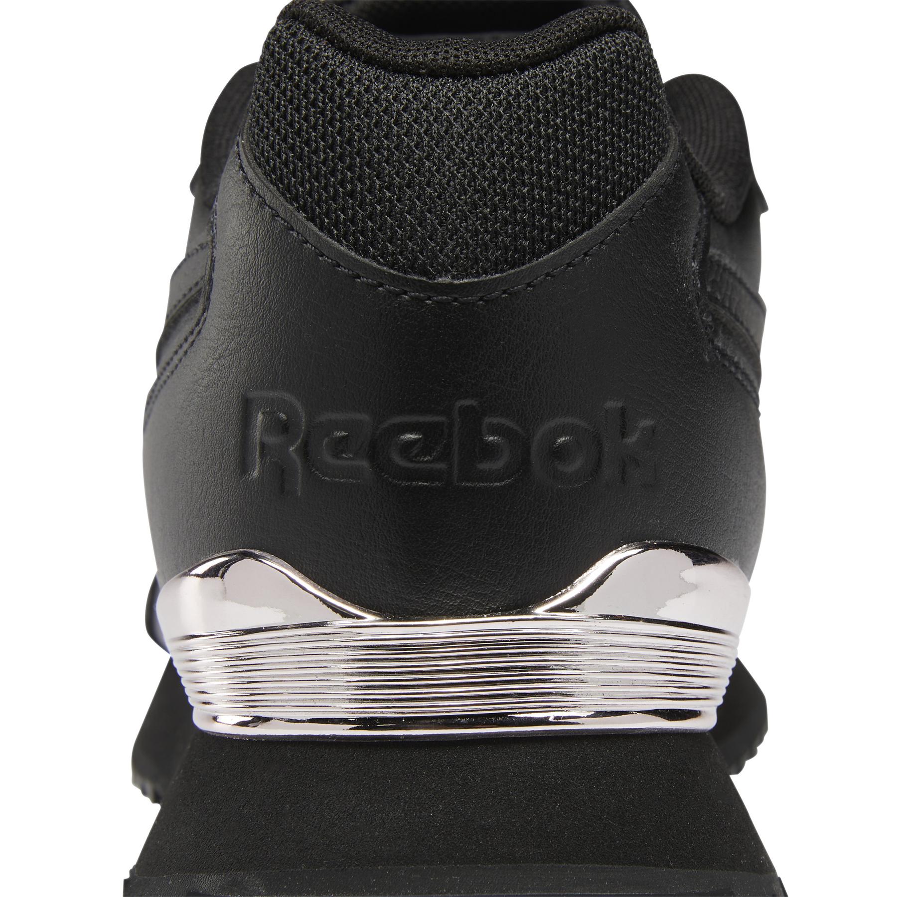 product/r/e/reebok-classics_gv7050_8_footwear_photography_detail_view_2_white_000.jpg