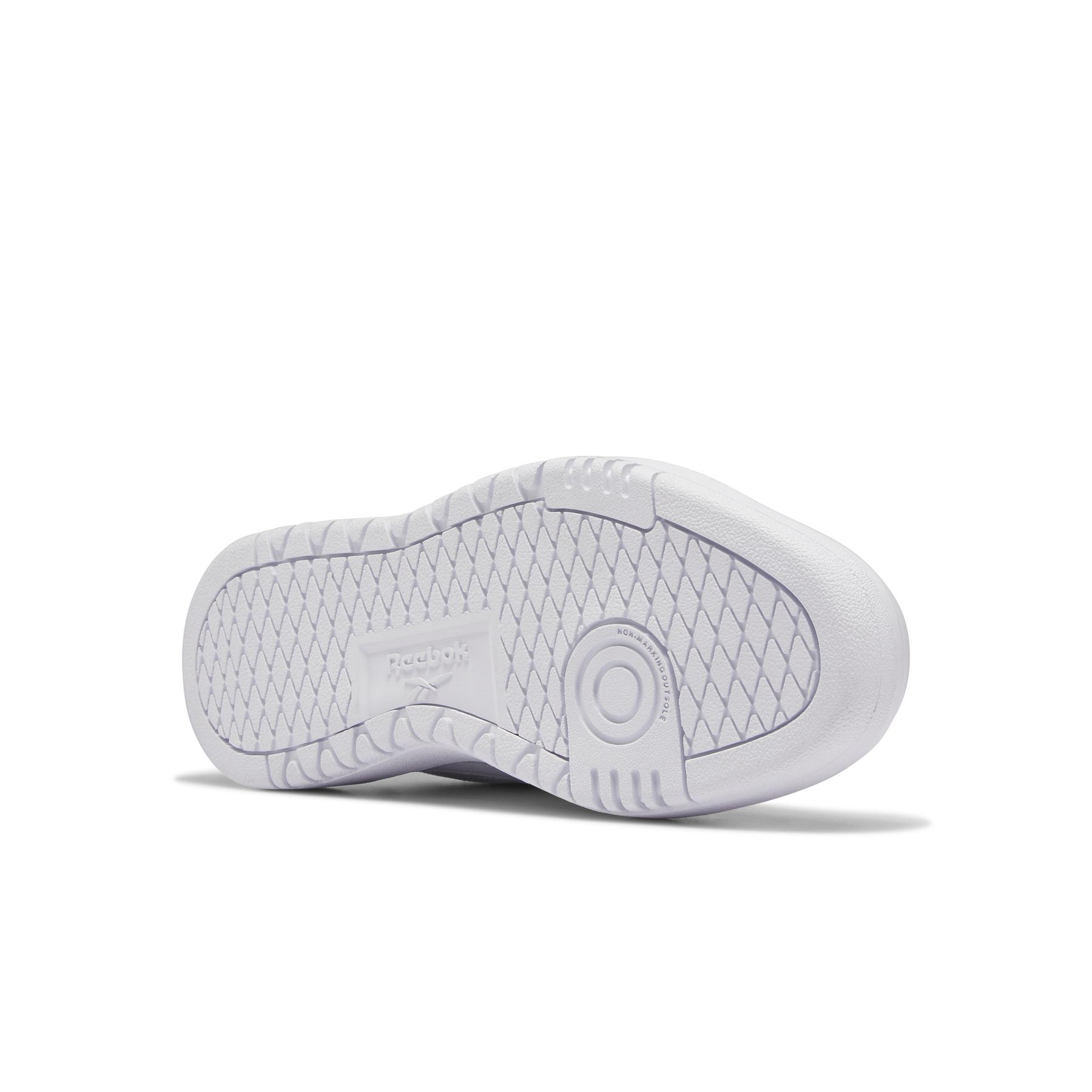 product/r/e/reebok-classics_gw0854_3_footwear_photography_bottom_view_white_000.jpg