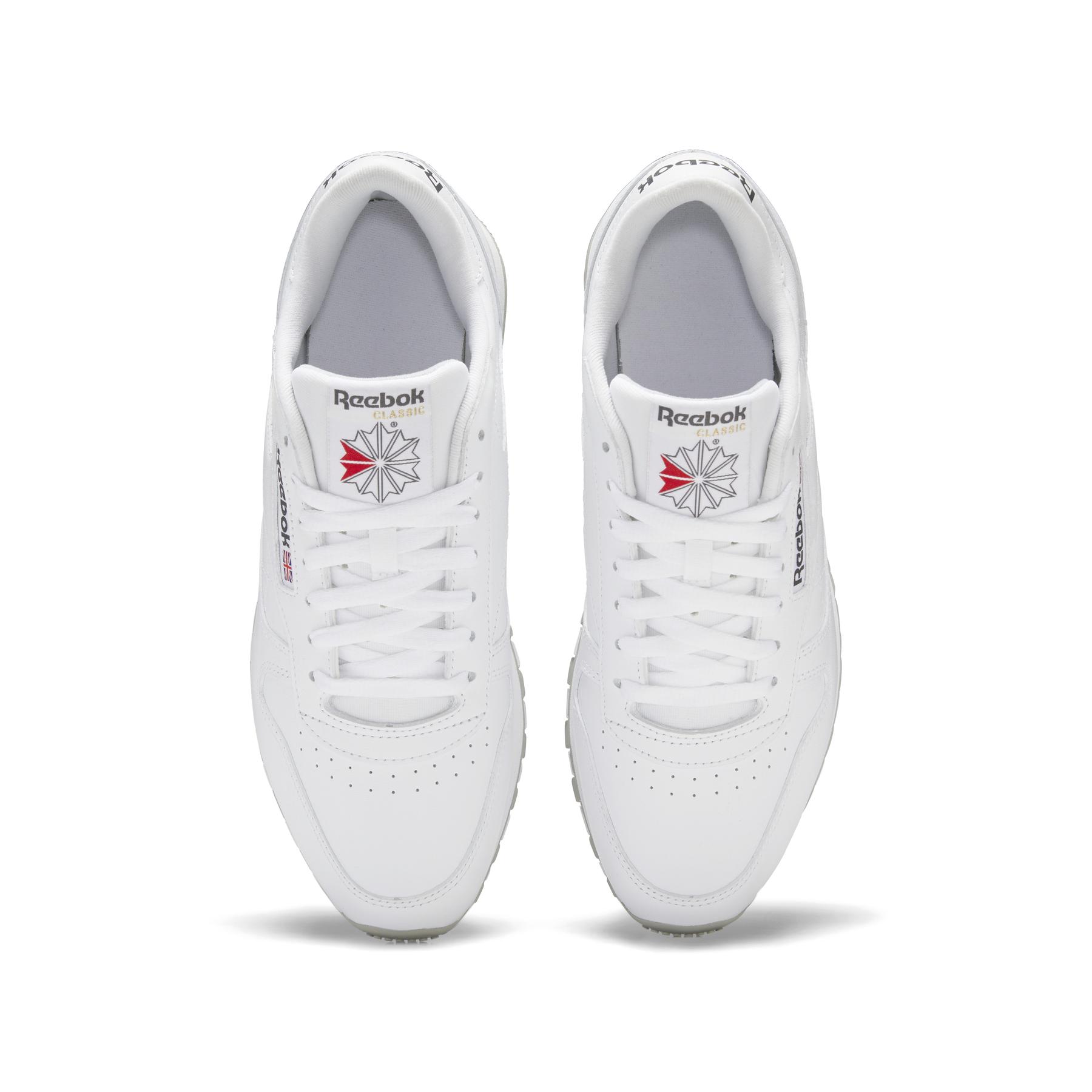product/r/e/reebok-classics_gy3558_2_footwear_photography_top_portrait_view_white_000.jpg