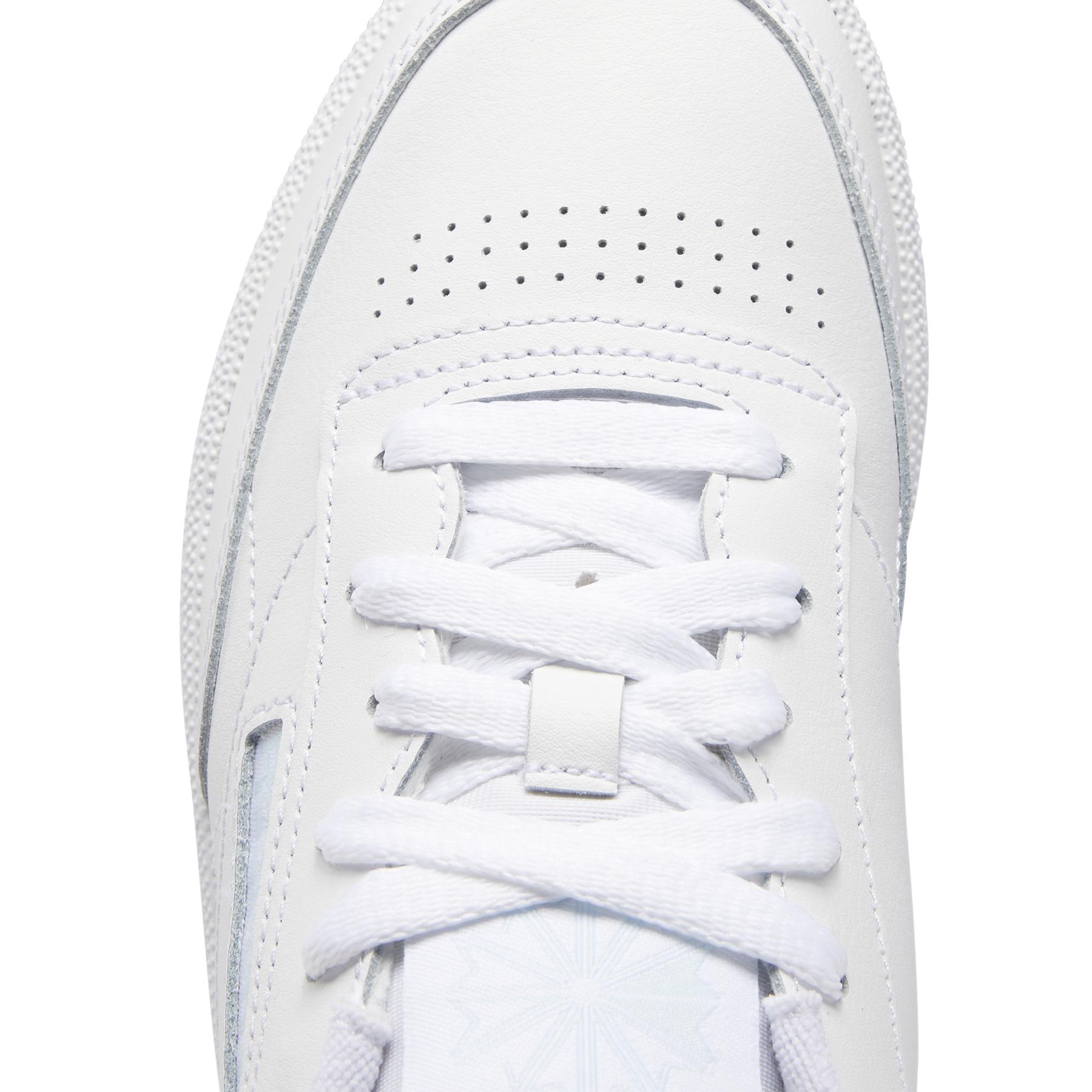 product/r/e/reebok-classics_gy9735_7_footwear_photography_detail_view_1_white_000.jpg