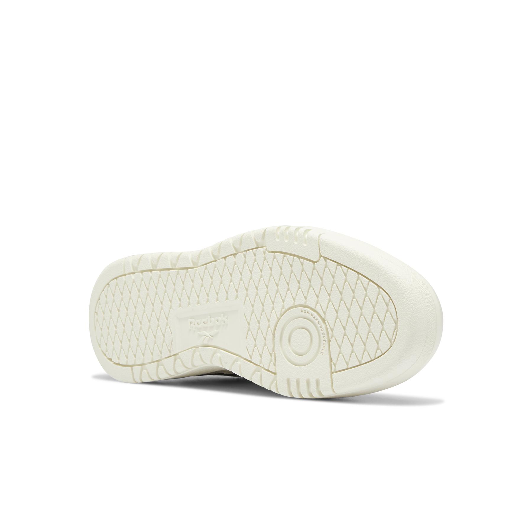 product/r/e/reebok-classics_h04190_3_footwear_photography_bottom_view_white_000.jpg