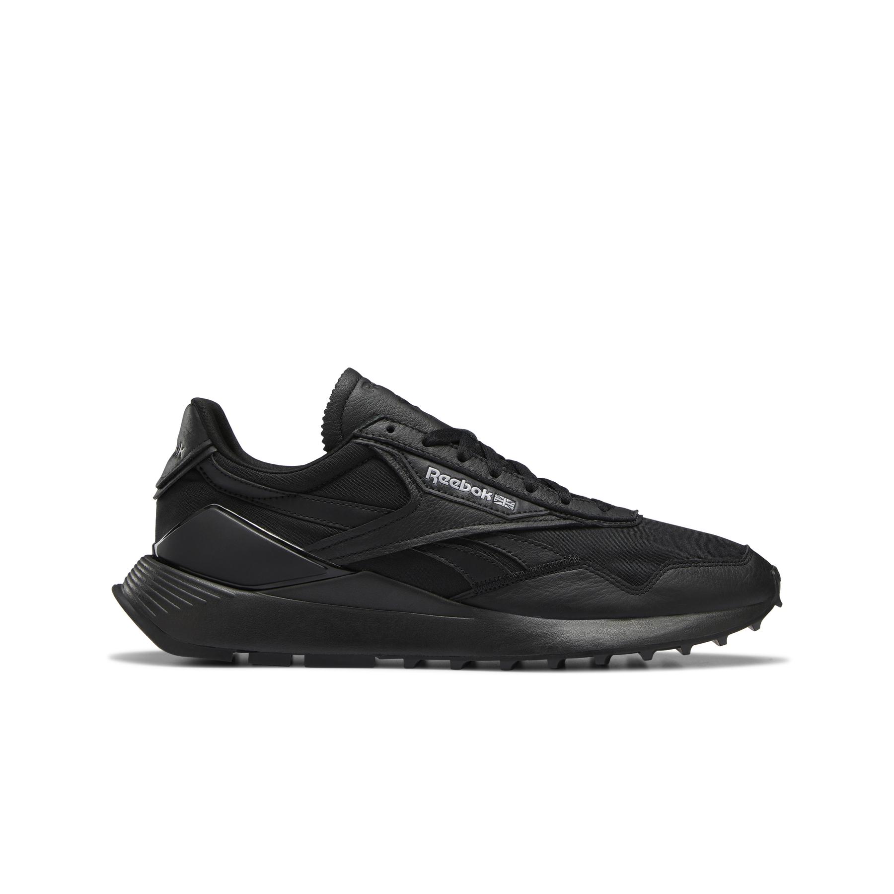 product/r/e/reebok-classics_h68650_1_footwear_photography_side_lateral_center_view_white_000.jpg