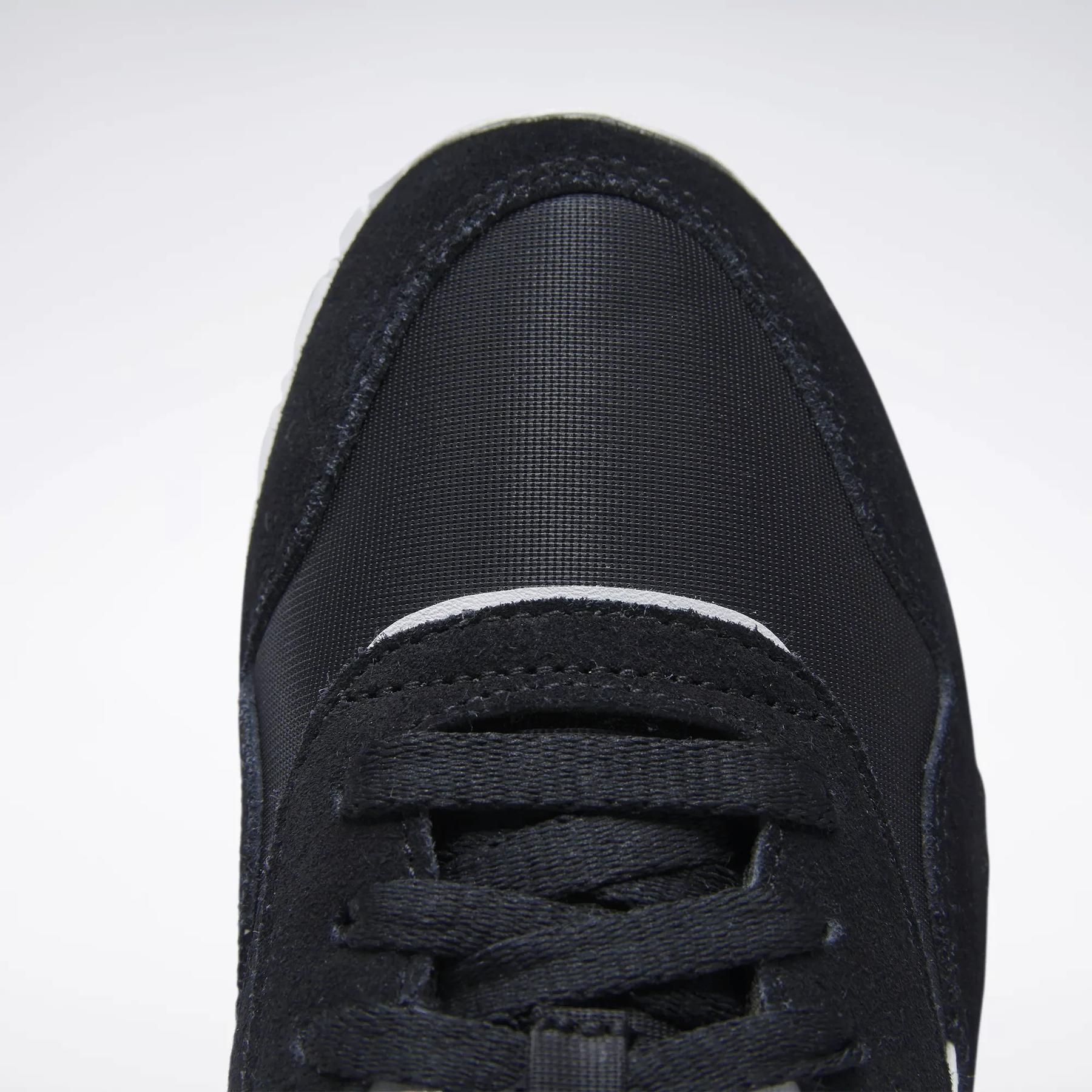 product/r/e/reebok_100009251_cblack-ftwwht-ftwwht_9.jpg