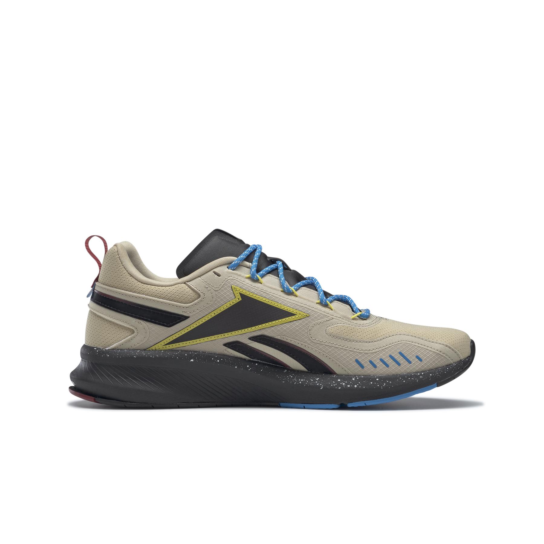product/r/e/reebok_fw7588_4_footwear_photography_side_medial_center_view_white_000.jpg