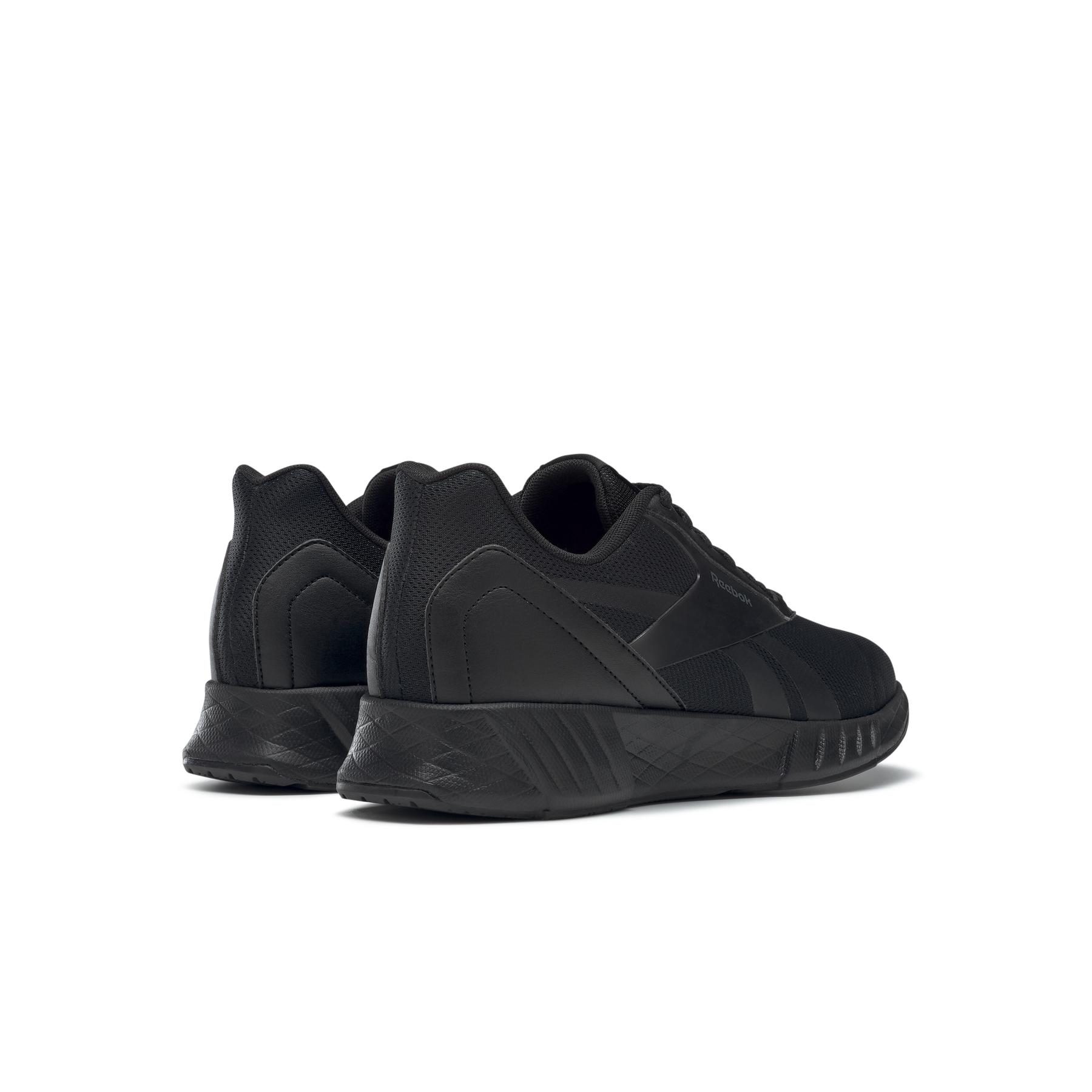 product/r/e/reebok_fy4805_6_footwear_photography_back_lateral_top_view_white_000.jpg