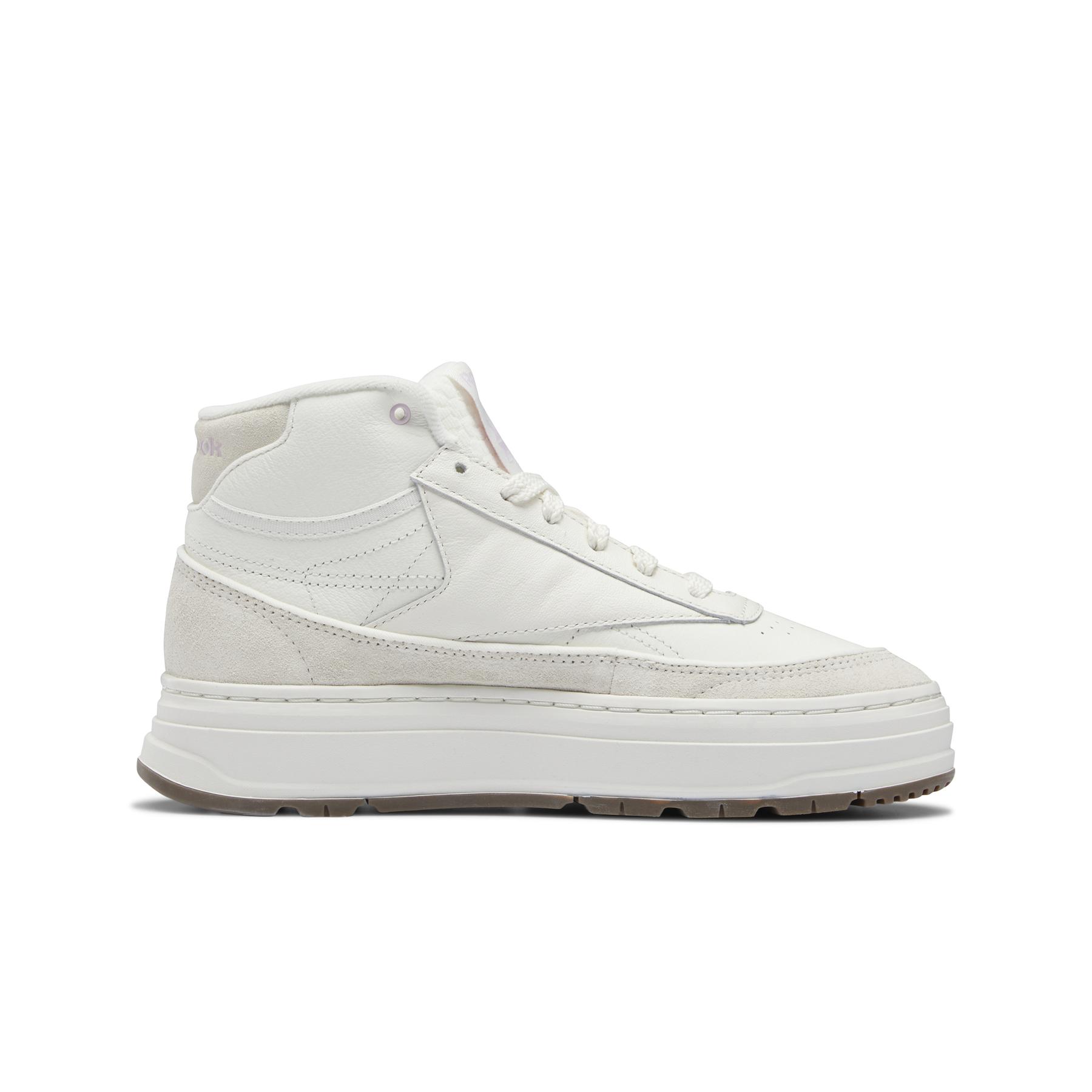 product/r/e/reebok_gv7034_4_footwear_photography_side_medial_center_view_white.jpg