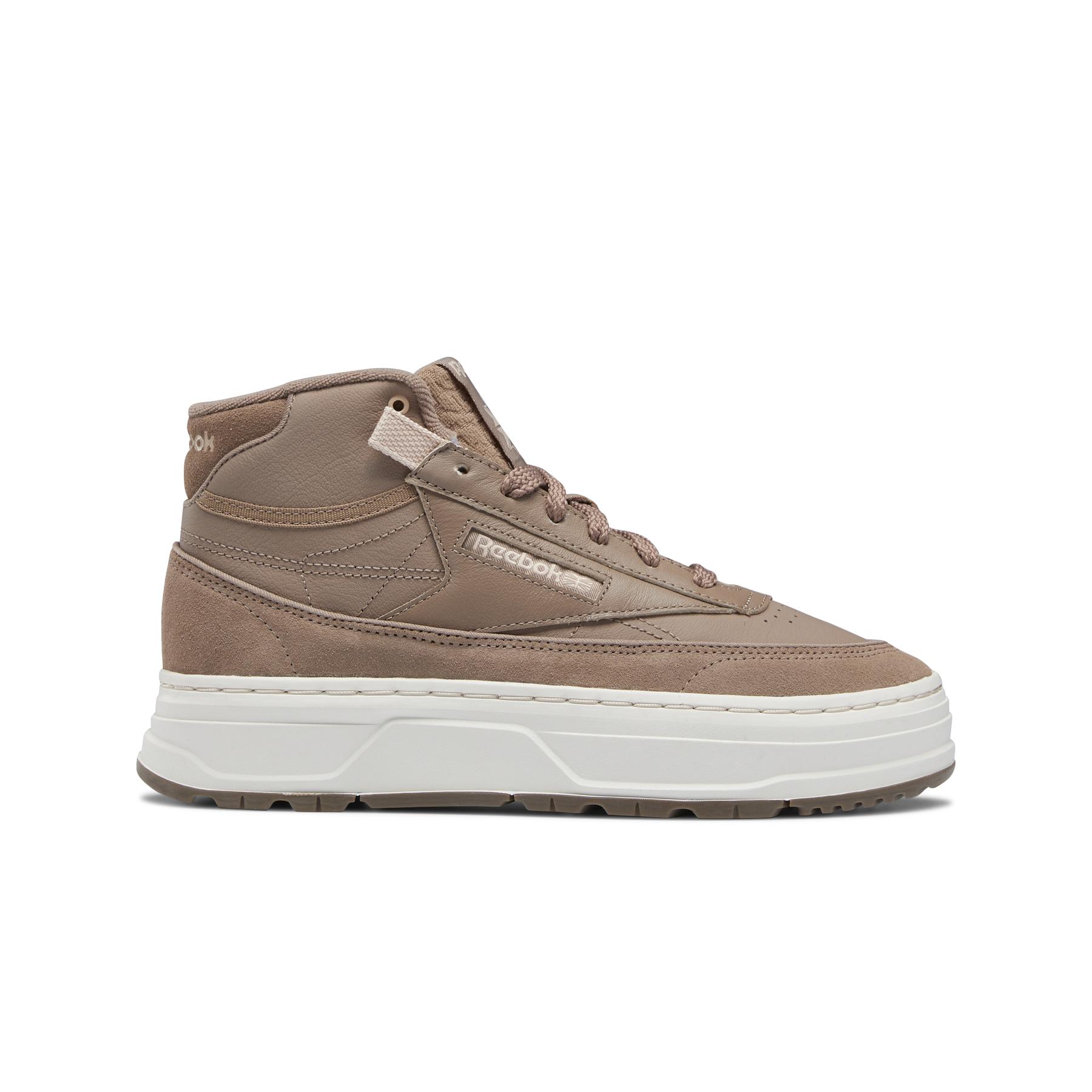 product/r/e/reebok_gv7035_1_footwear_photography_side_lateral_center_view_white.jpg