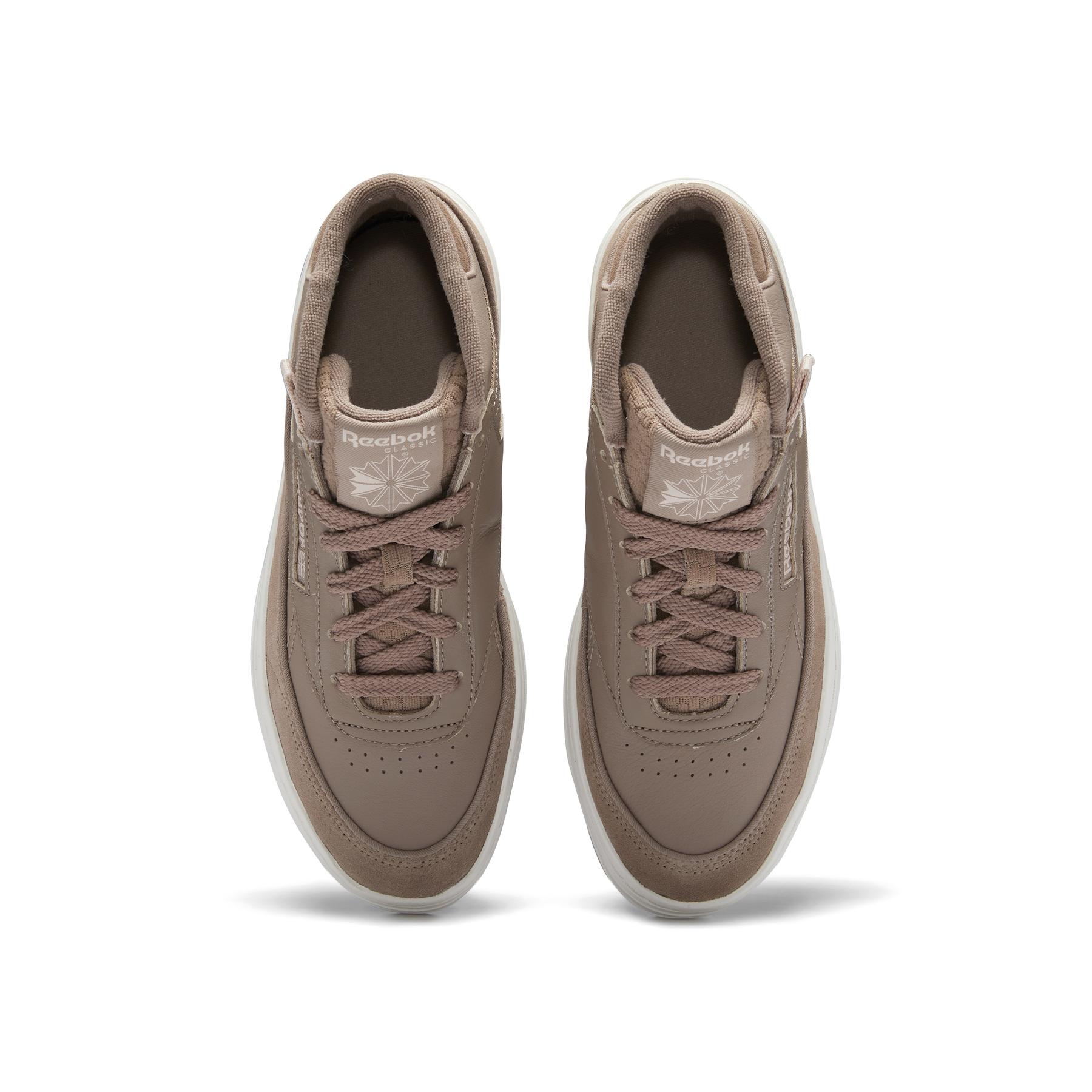 product/r/e/reebok_gv7035_2_footwear_photography_top_portrait_view_white.jpg
