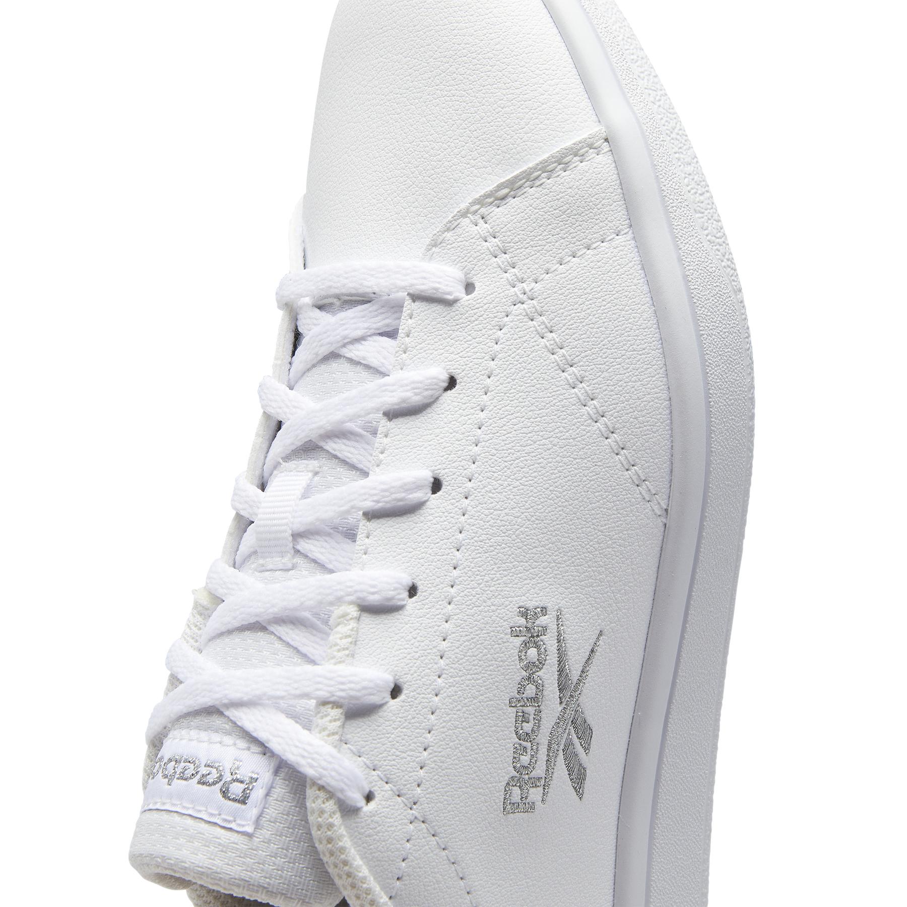 product/r/e/reebok_gw2153_7_footwear_photography_detail_view_1_white.jpg