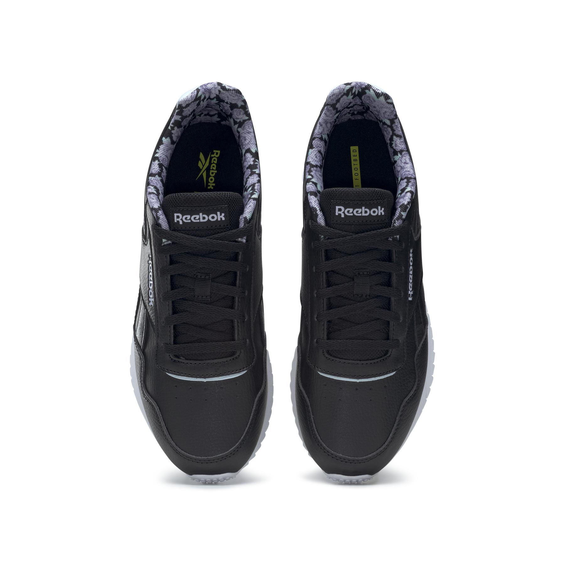 product/r/e/reebok_gx6000_2_footwear_photography_top_portrait_view_white_000.jpg