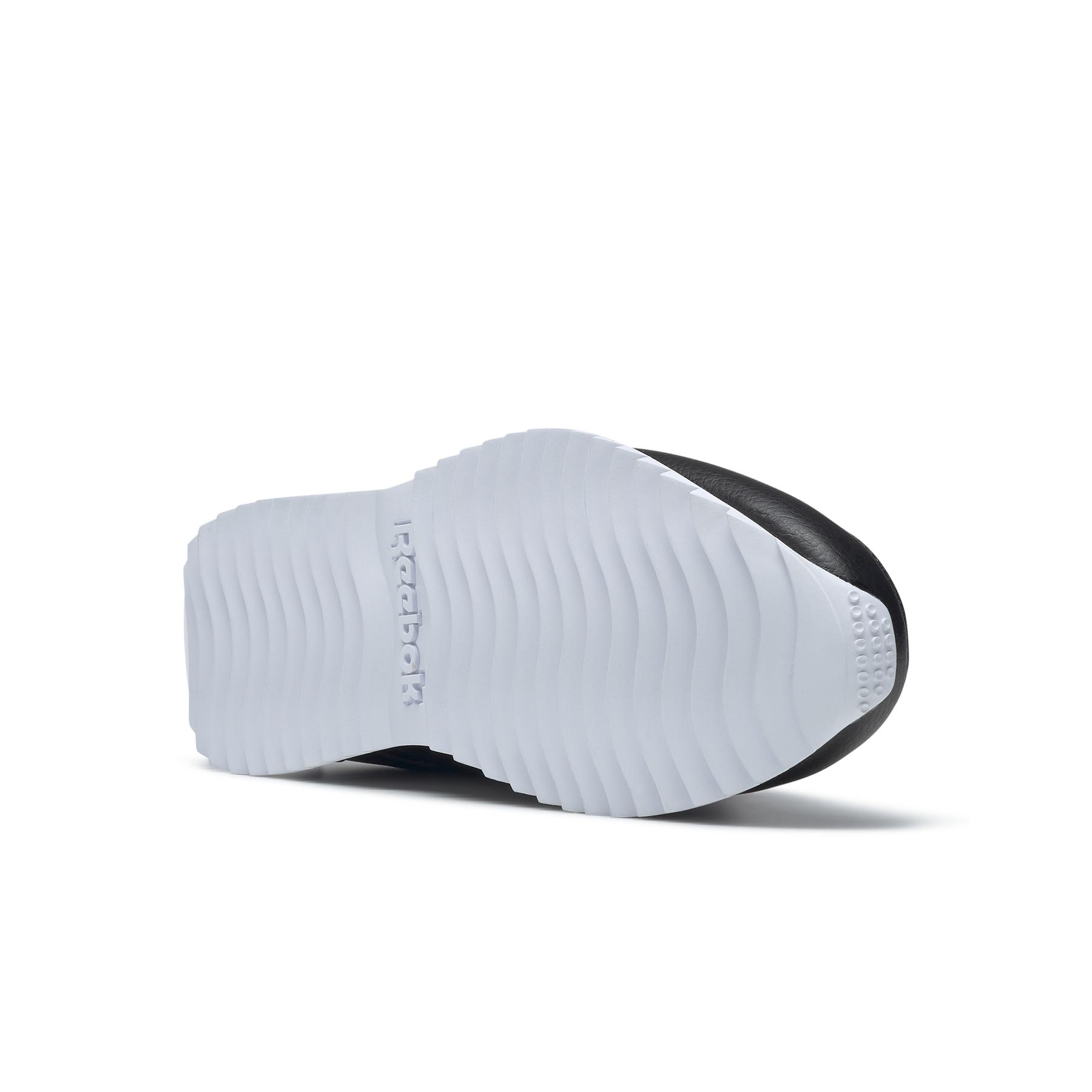 product/r/e/reebok_gx6000_3_footwear_photography_bottom_view_white_000.jpg