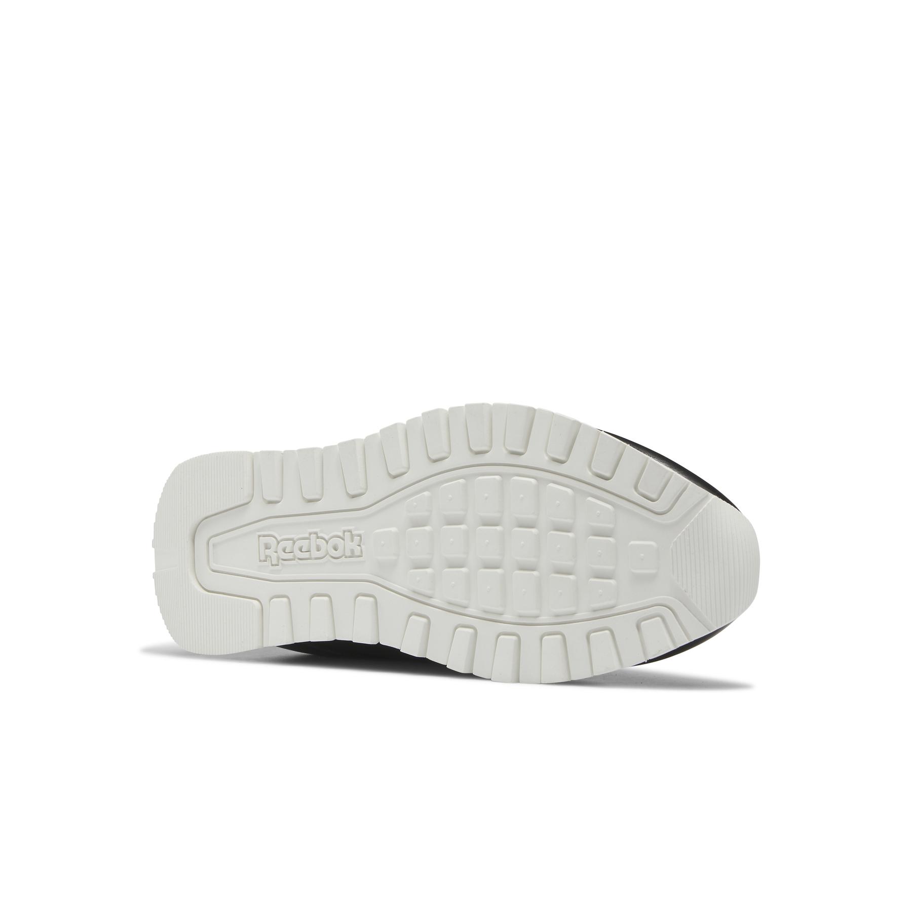 product/r/e/reebok_gz2328_3_footwear_photography_bottom_view_white_000.jpg
