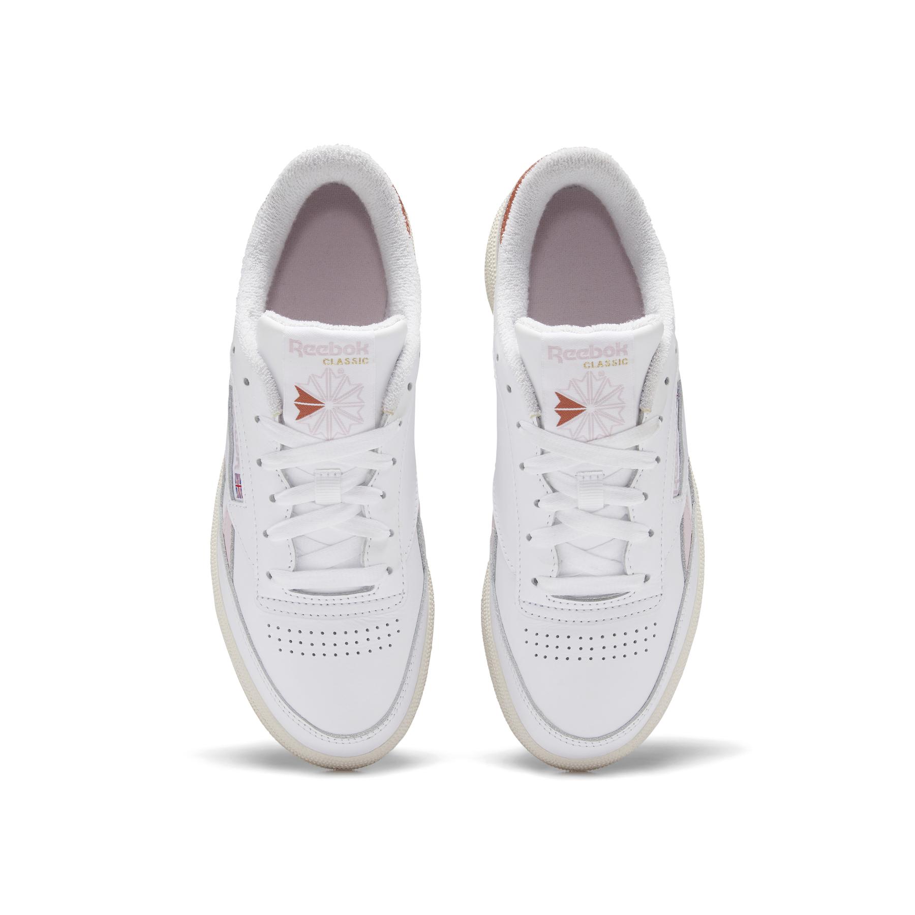 product/r/e/reebok_h68693_2_footwear_photography_top_portrait_view_white_000.jpg