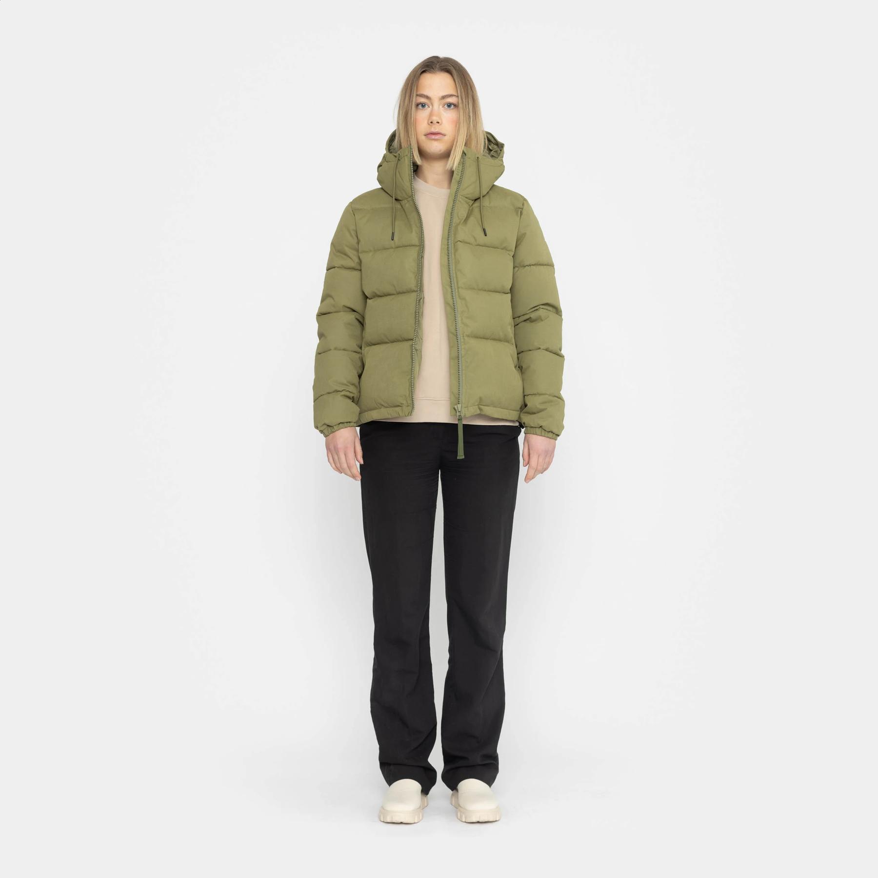 product/r/e/revolution_77148-green_green_3.jpg