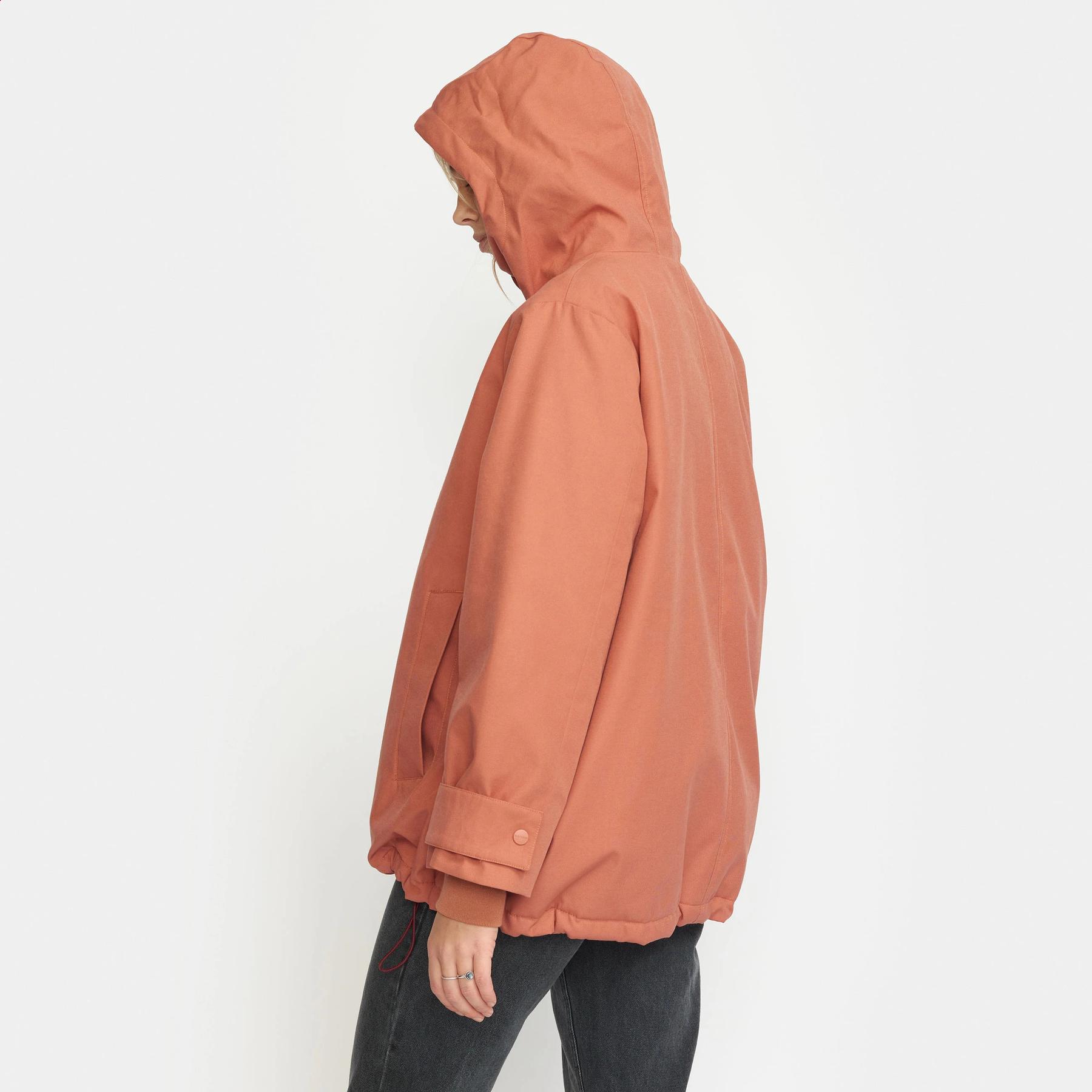 product/r/e/revolution_77310-amber_amber_2.jpg