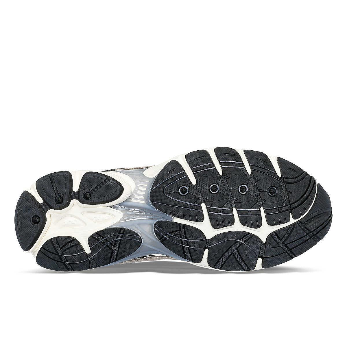 product/s/a/saucony_s70740-9_5.jpg