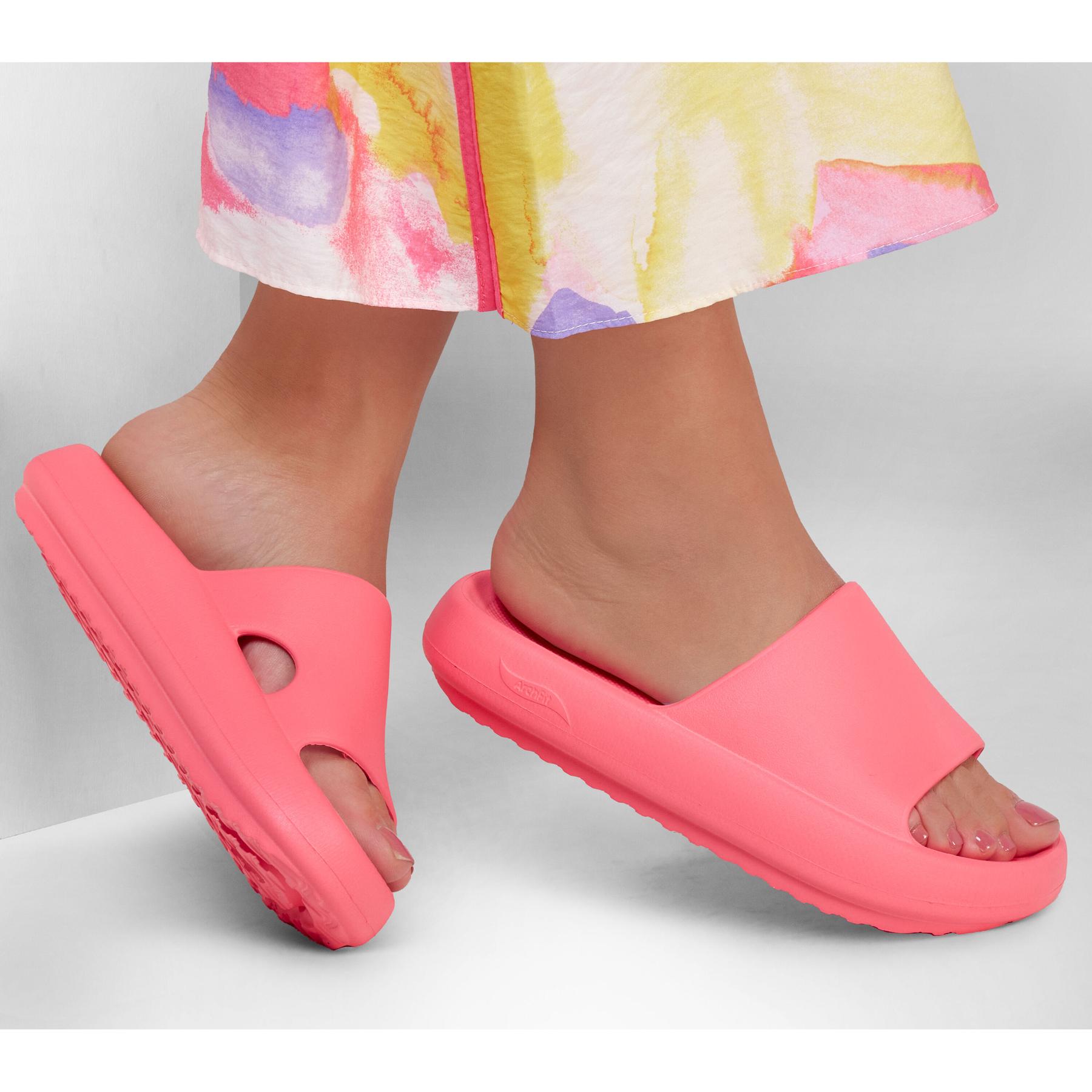 product/s/k/skechers_111630-crl_2.jpg