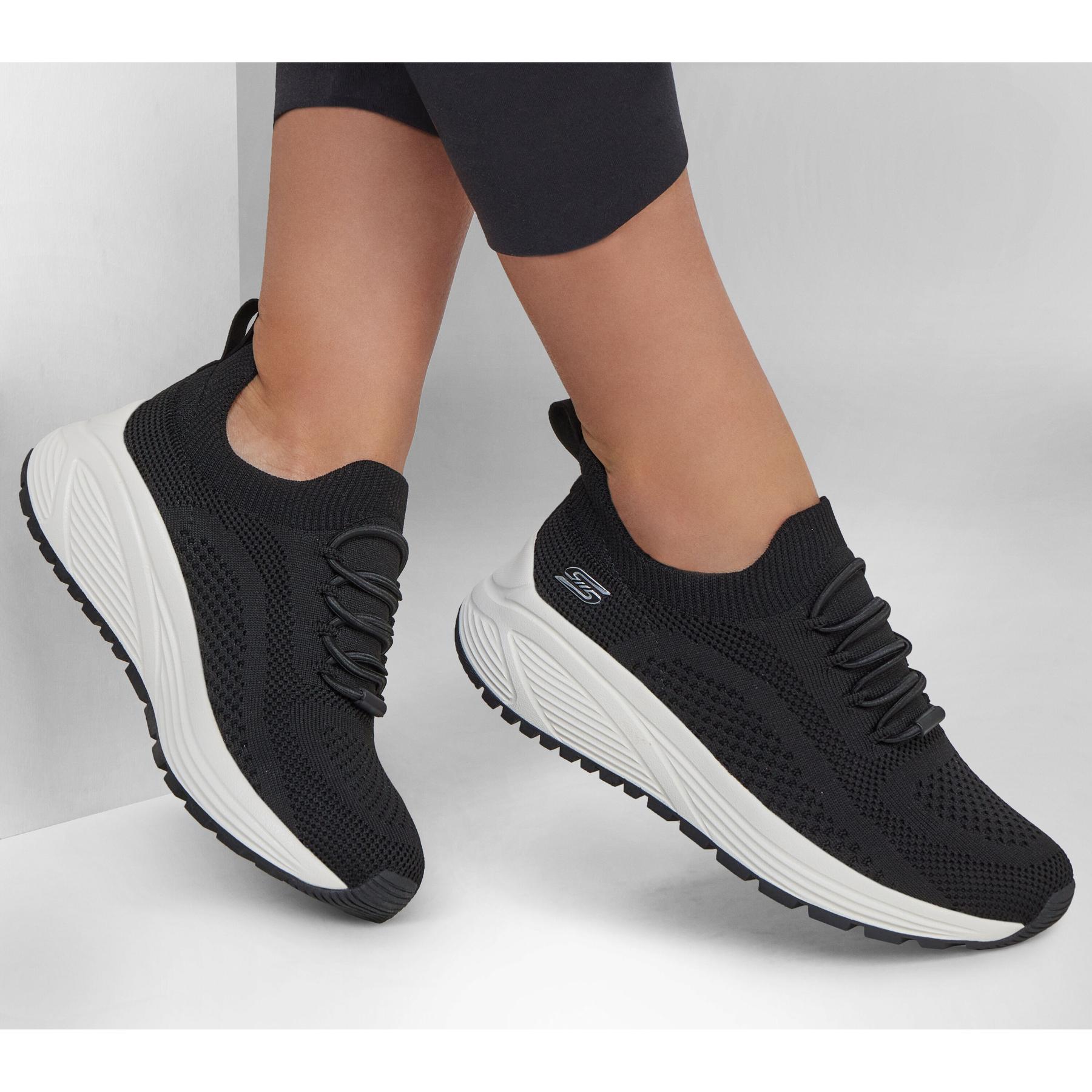 product/s/k/skechers_117027-blk_noir_3.jpg