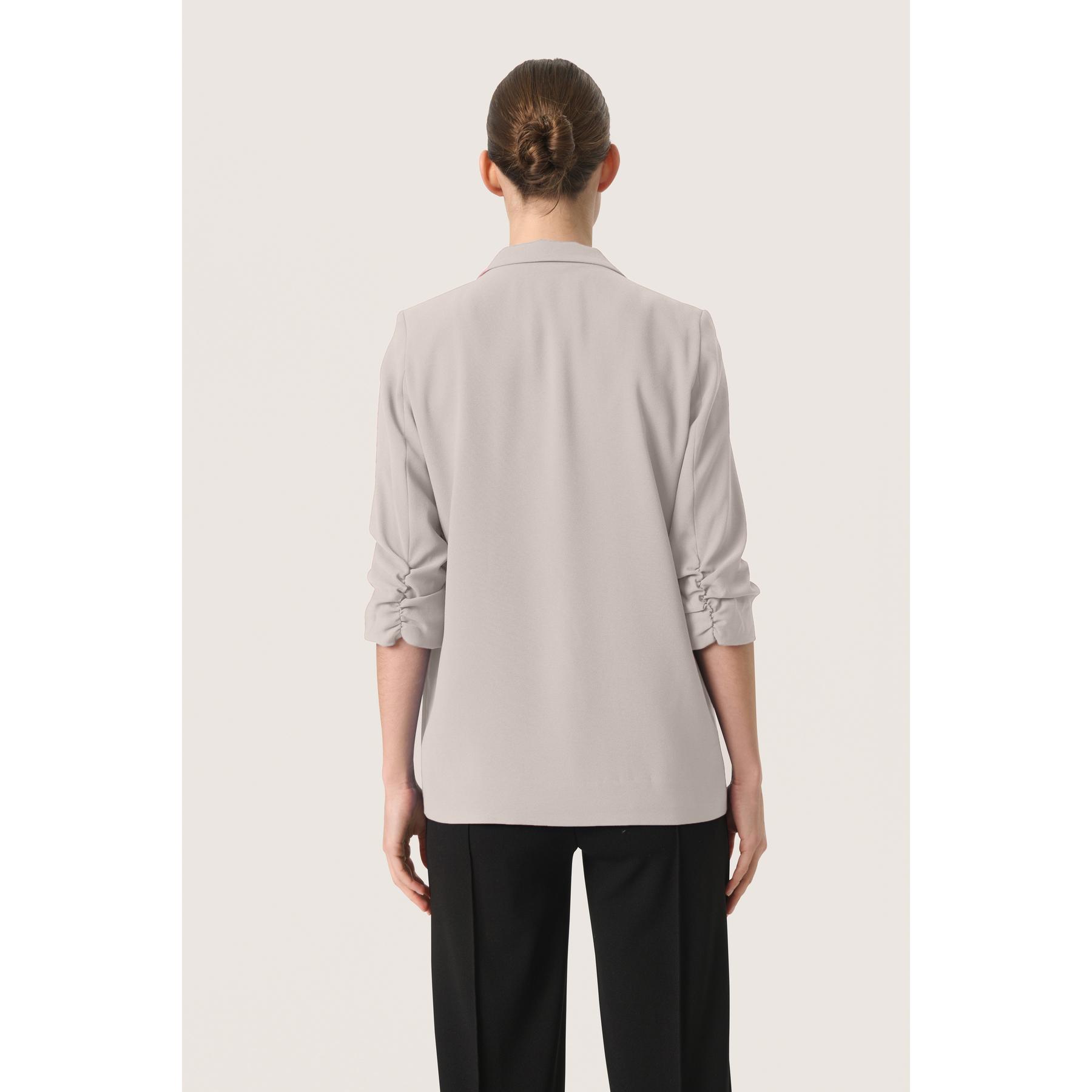 product/s/o/soaked-in-luxury_30403608-153800_5.jpg