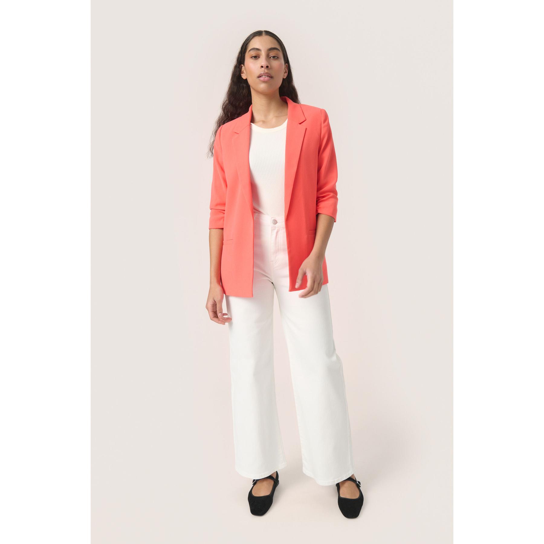 product/s/o/soaked-in-luxury_30403608-171656_3.jpg