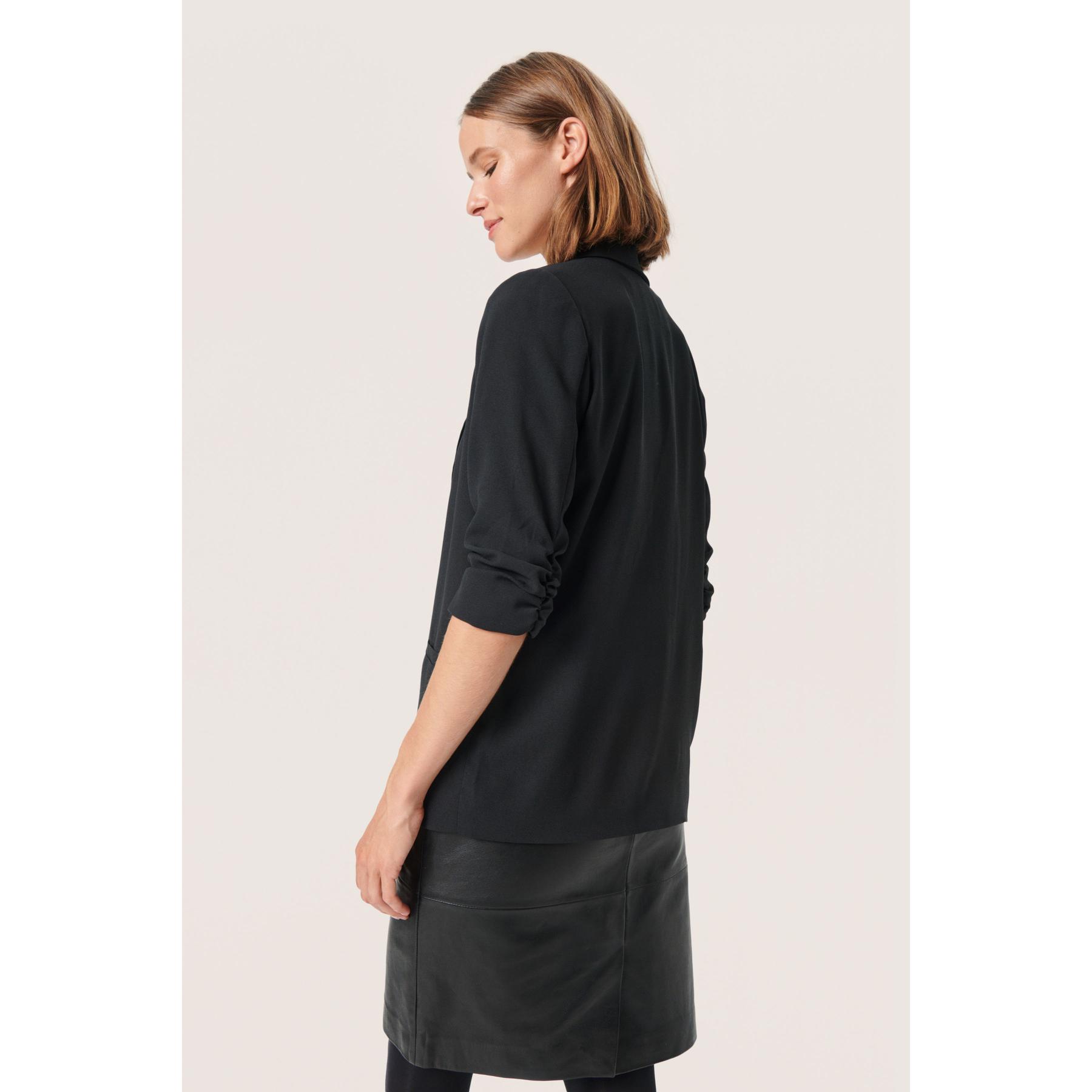 product/s/o/soaked-in-luxury_30403608-40050_3.jpg