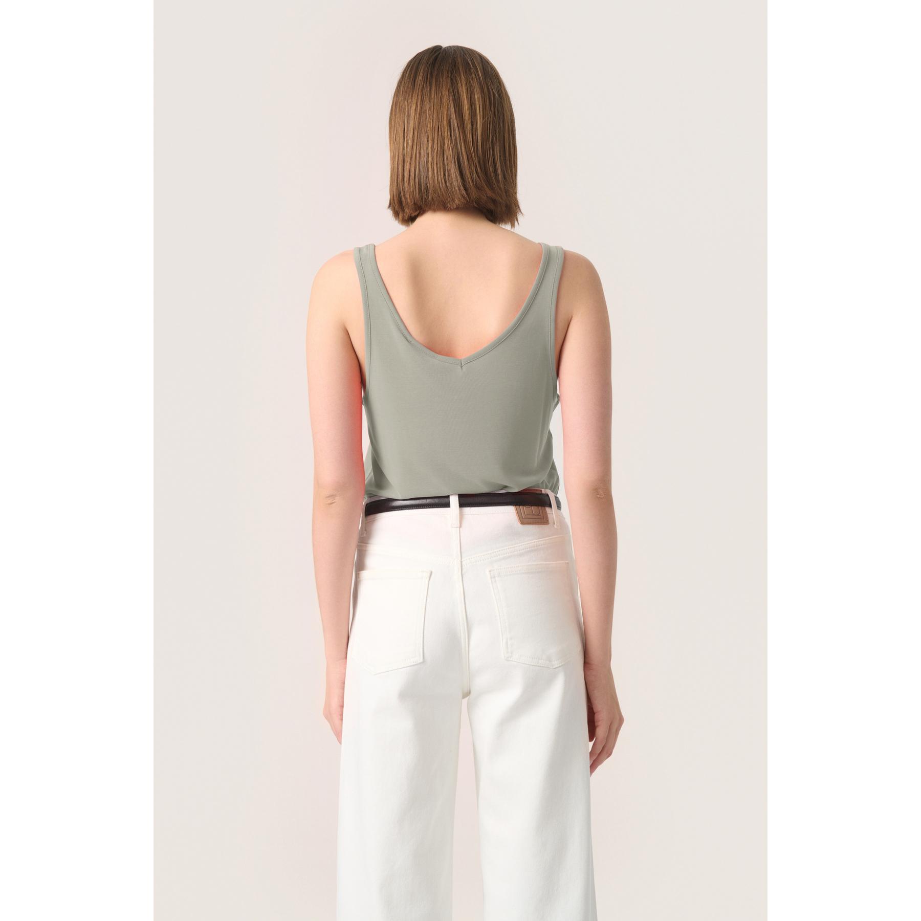 product/s/o/soaked-in-luxury_30404199-176206_5.jpg