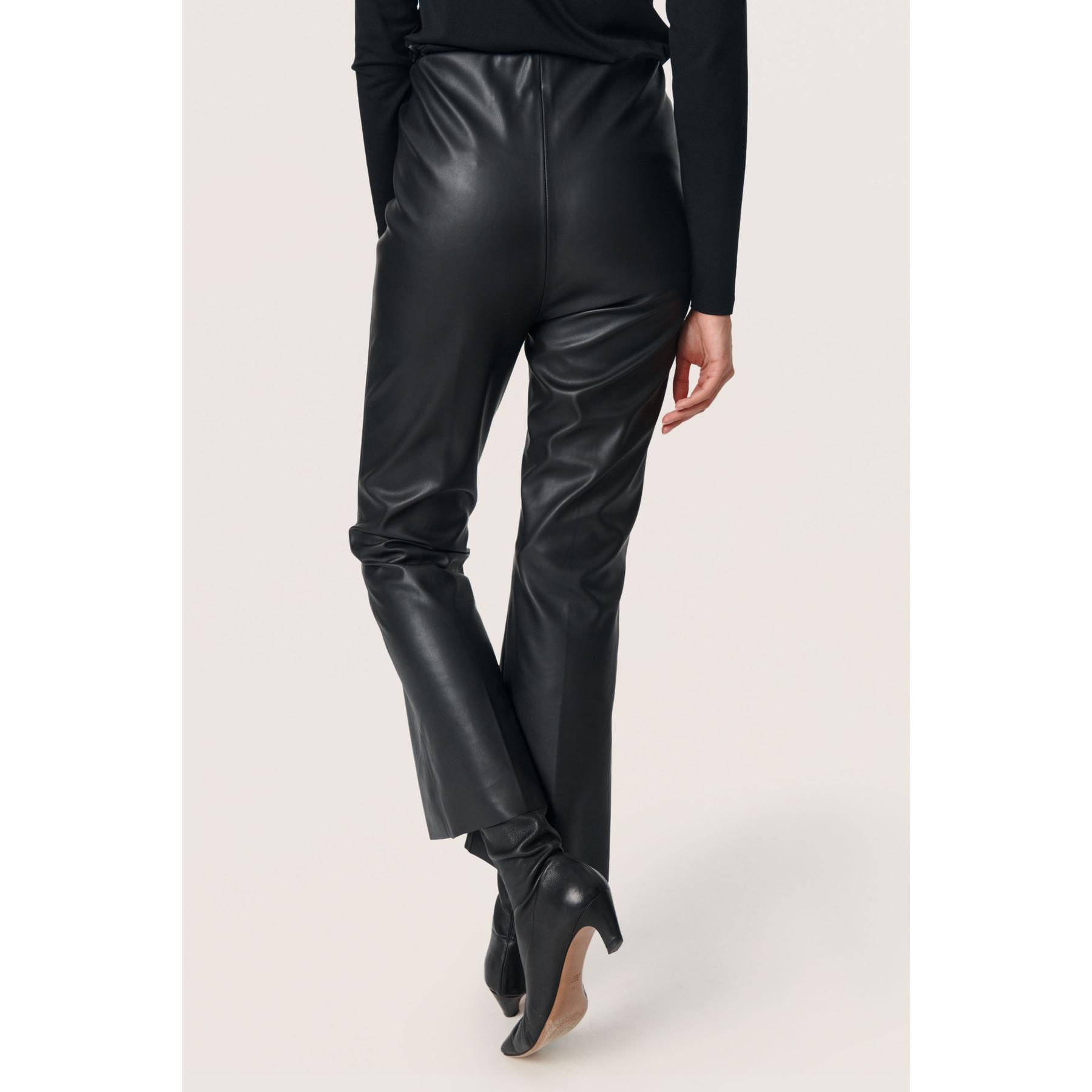 product/s/o/soaked-in-luxury_30404598-40050_4.jpg