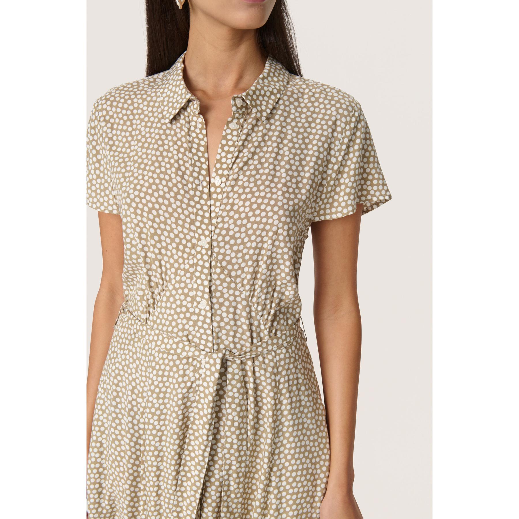 product/s/o/soaked-in-luxury_30404807-303503_0.jpg
