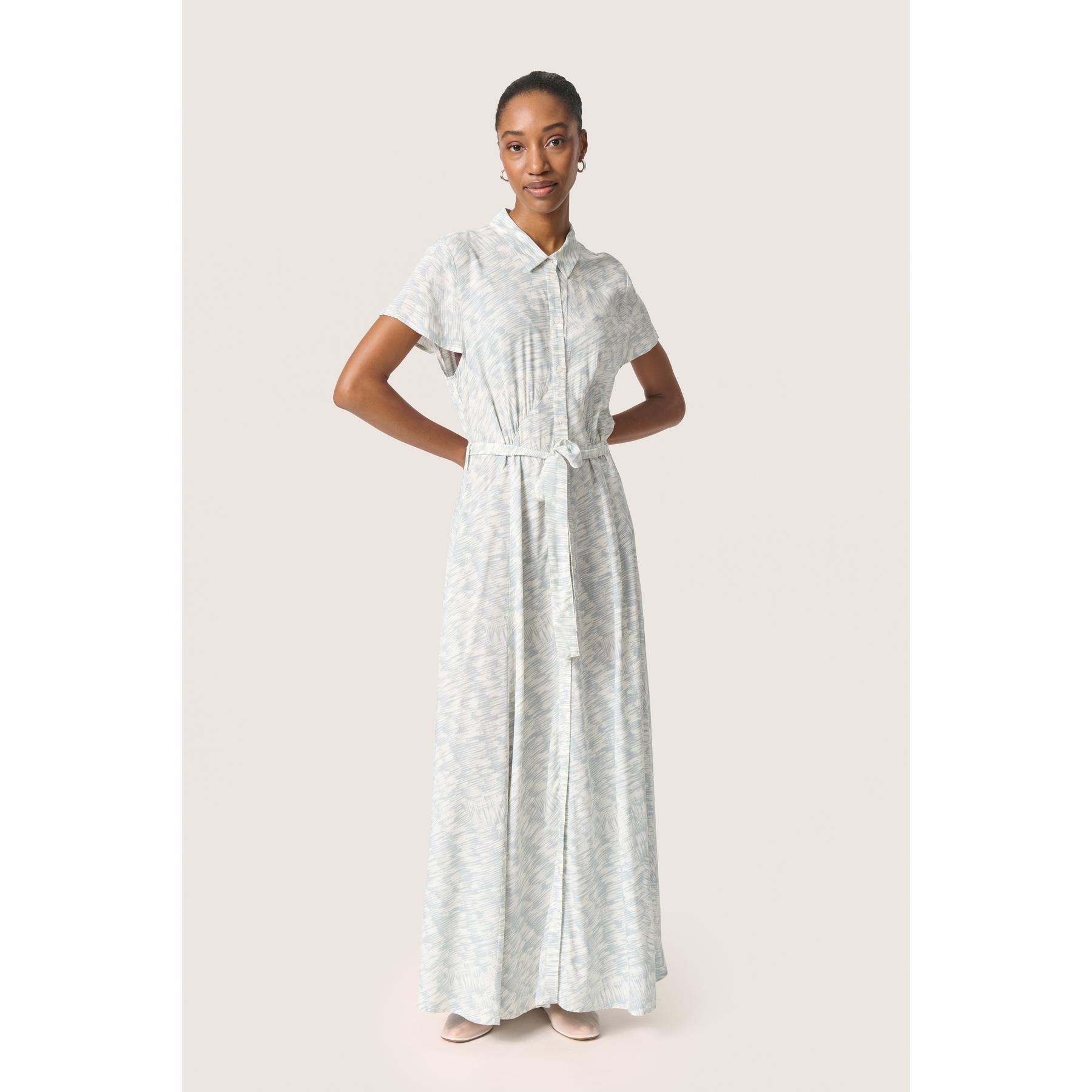 product/s/o/soaked-in-luxury_30404807-303505_3.jpg