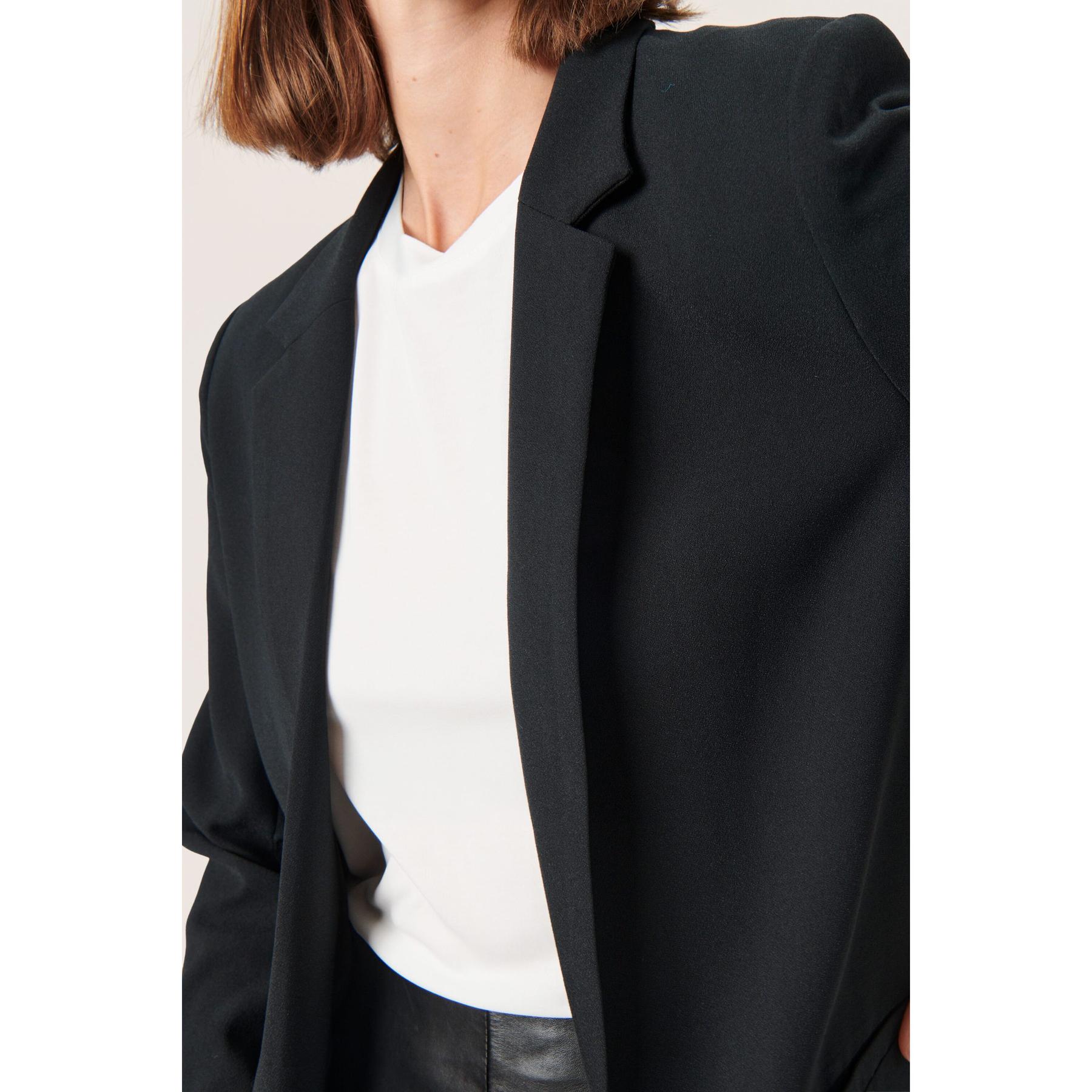product/s/o/soaked-in-luxury_30405412-40050_black_5.jpg
