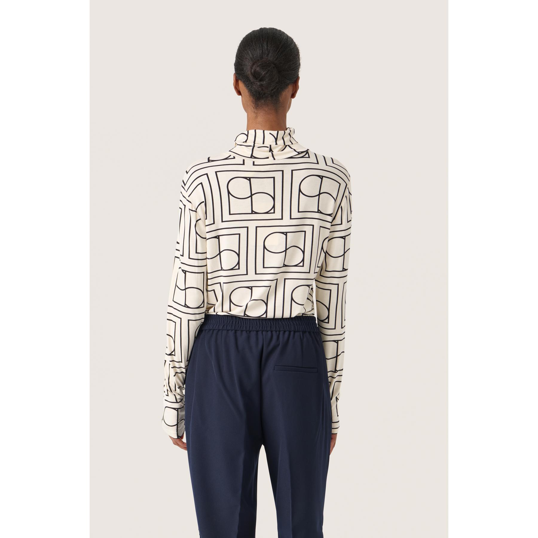 product/s/o/soaked-in-luxury_30405647-303286_5.jpg