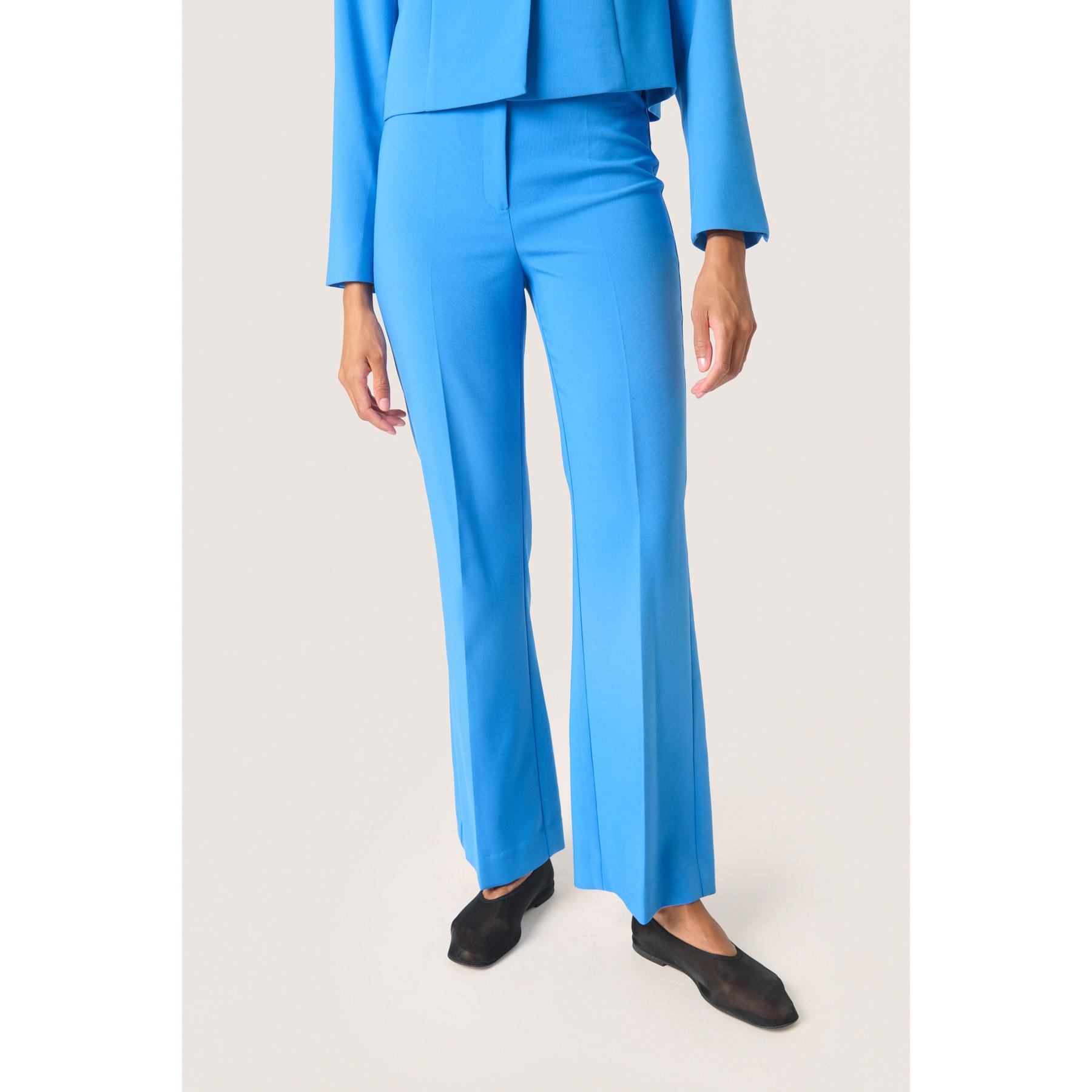 product/s/o/soaked-in-luxury_30405801-184043_5.jpg