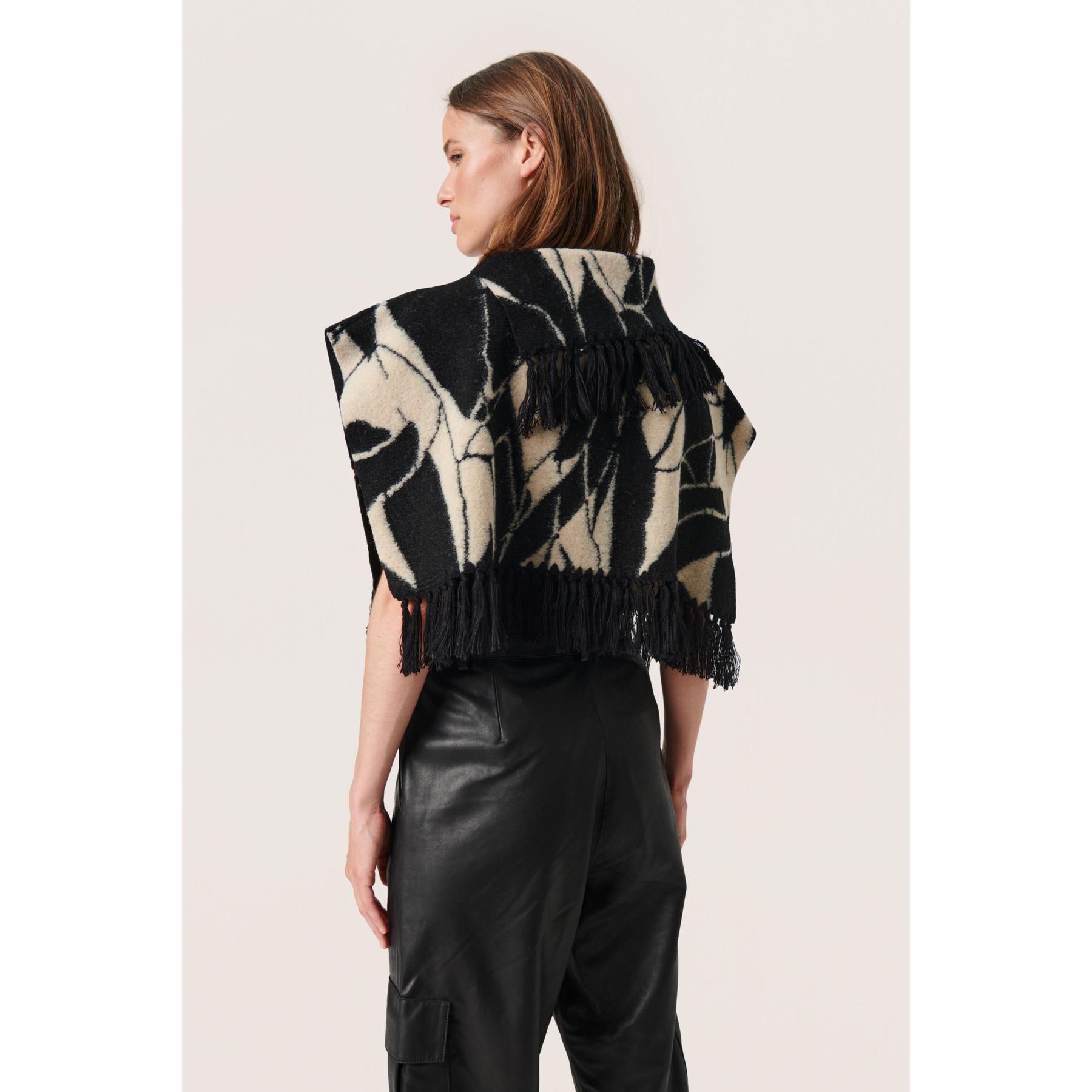 product/s/o/soaked-in-luxury_30407025-302323_7.jpg