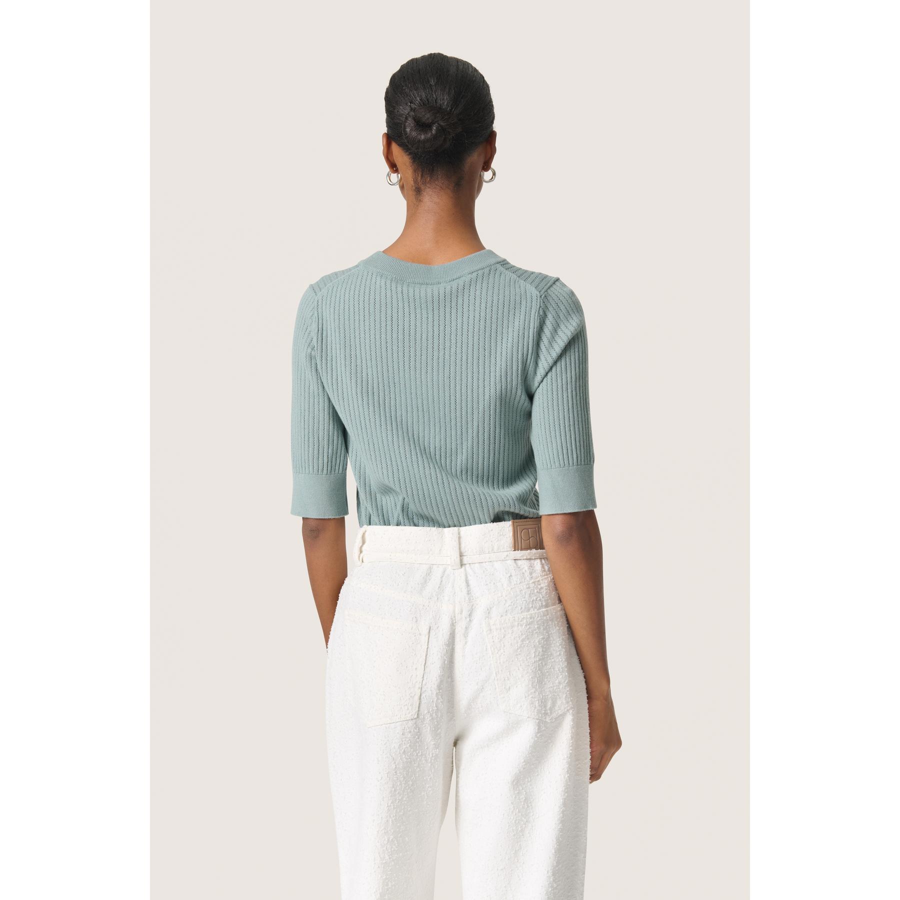 product/s/o/soaked-in-luxury_30407185-164706_7.jpg