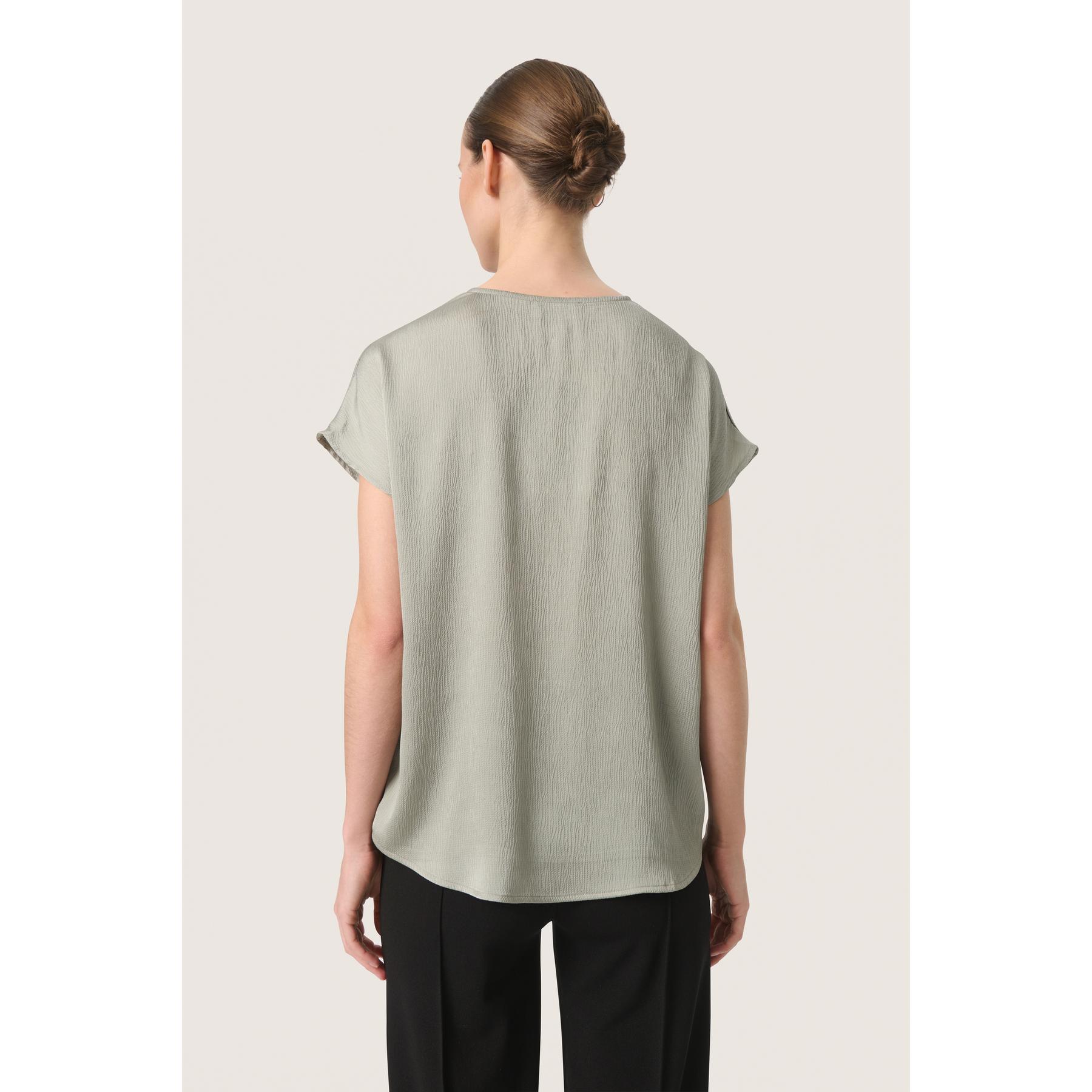 product/s/o/soaked-in-luxury_30407198-176206_6.jpg