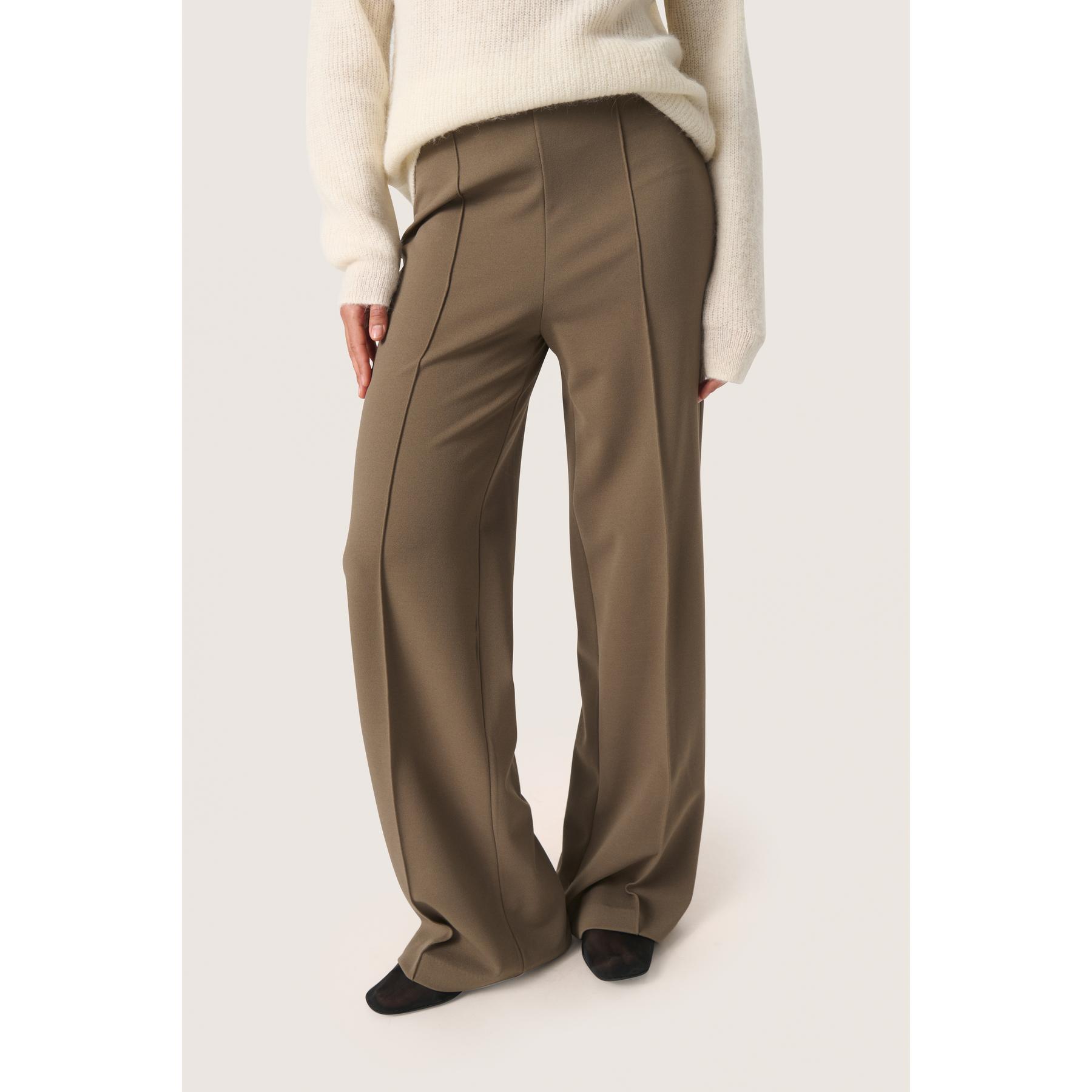 product/s/o/soaked-in-luxury_30407279-190808_4.jpg