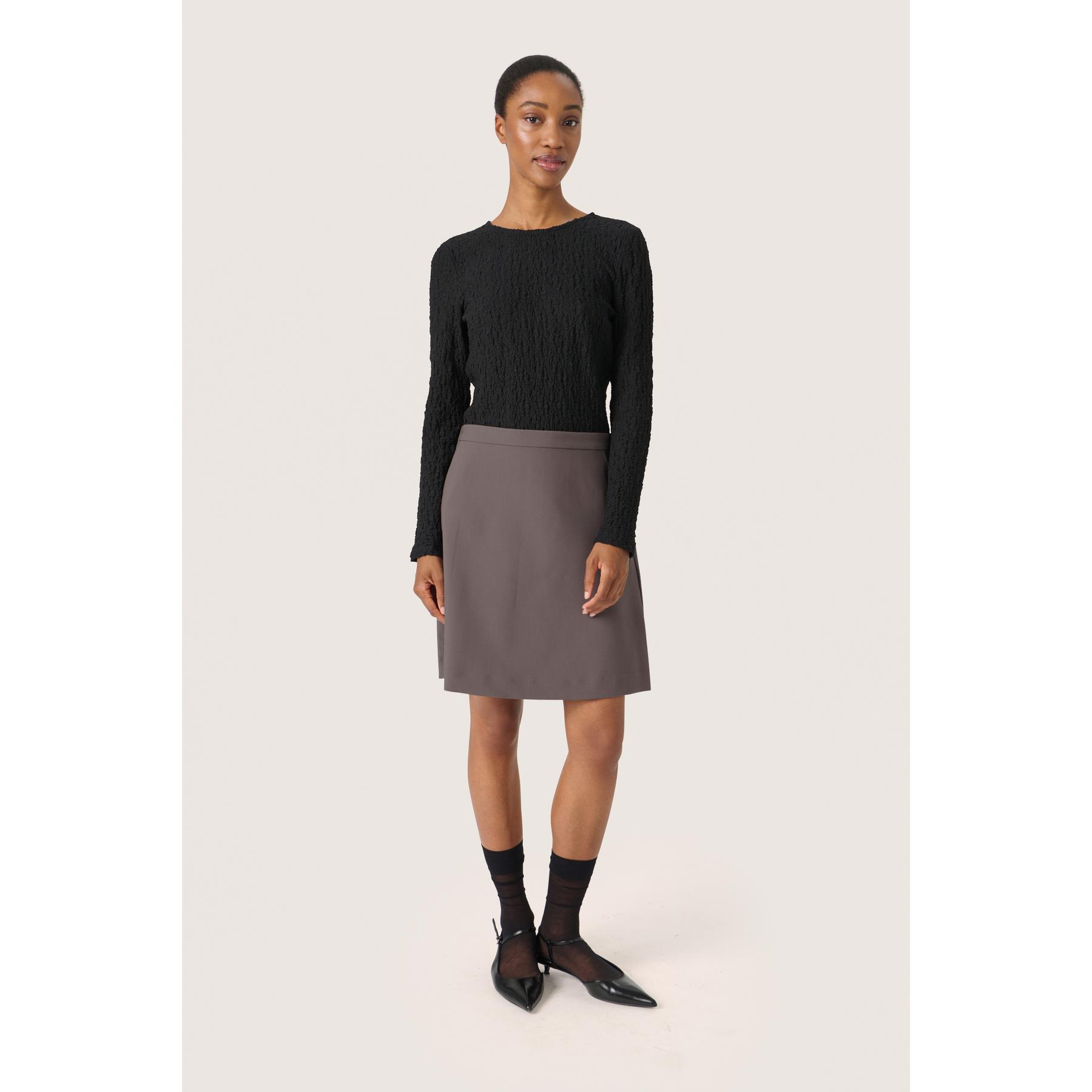 product/s/o/soaked-in-luxury_30407280-180403_3.jpg
