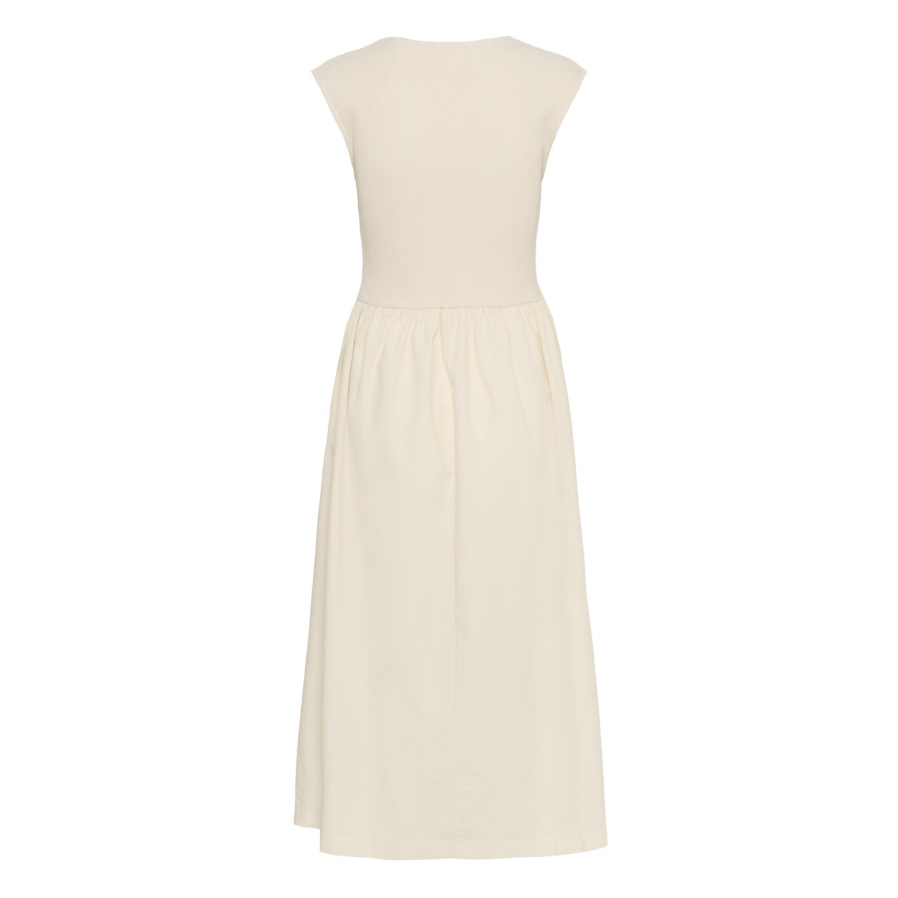 product/s/o/soaked-in-luxury_30407490-130401_1.jpg