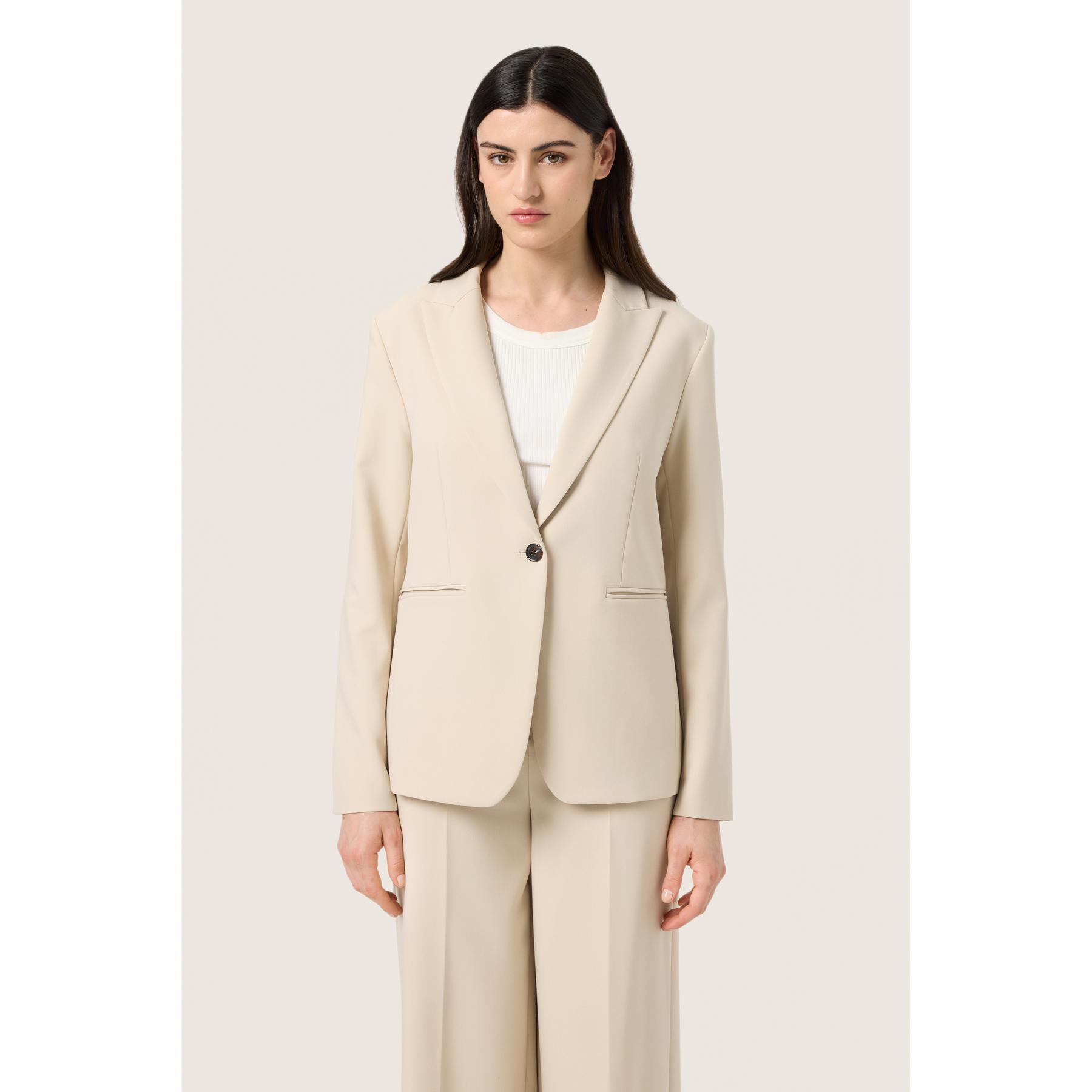 product/s/o/soaked-in-luxury_30407532-130401_4.jpg