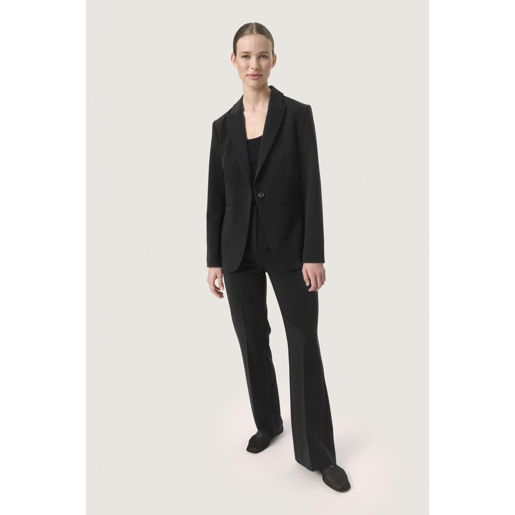 product/s/o/soaked-in-luxury_30407532-194008_3.jpg