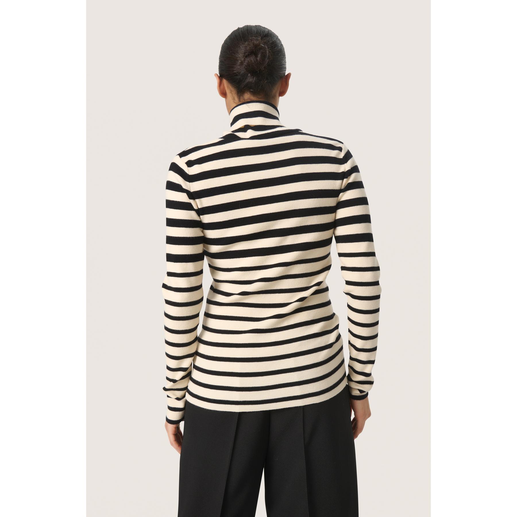 product/s/o/soaked-in-luxury_30407690-303167_6.jpg