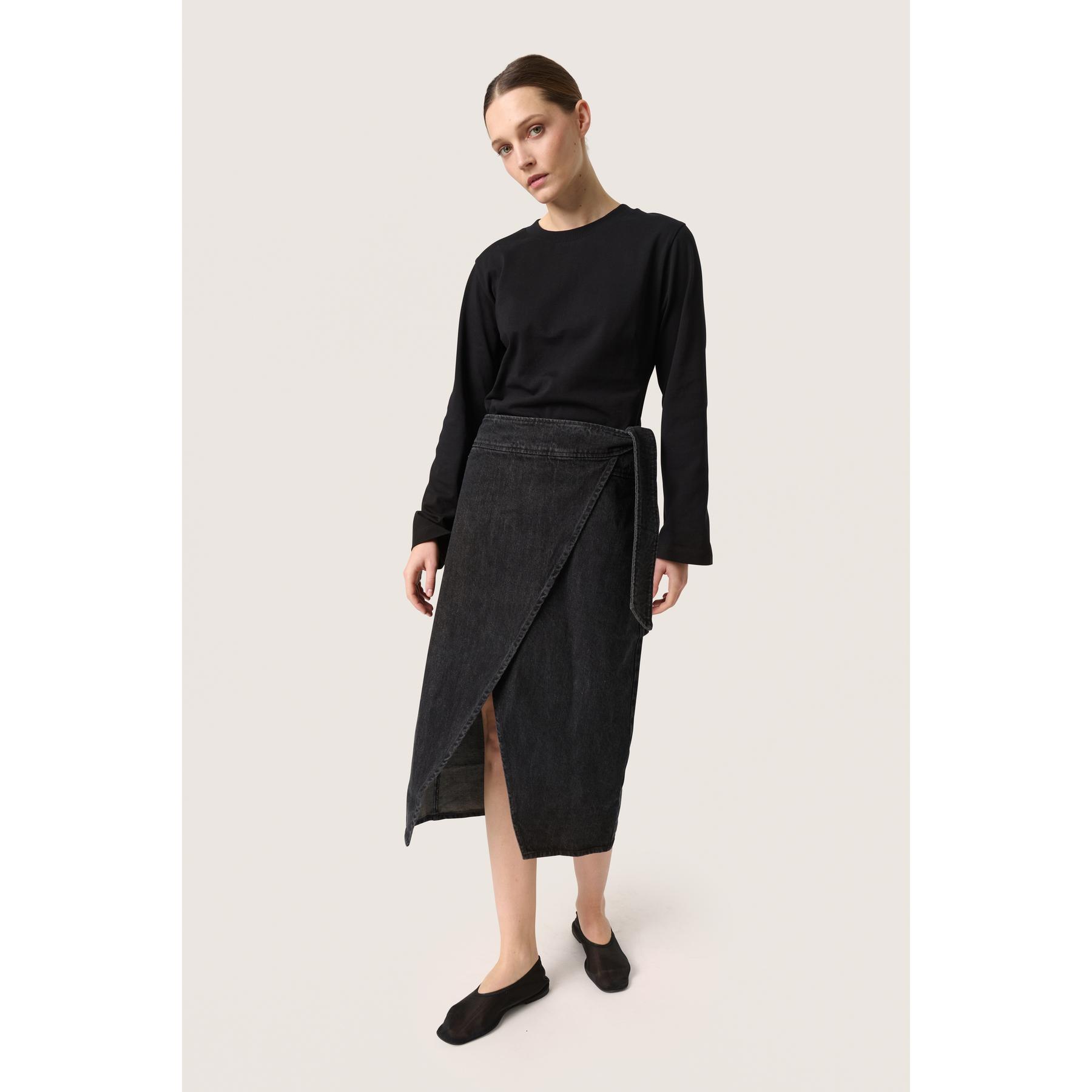 product/s/o/soaked-in-luxury_30407723-301621_4.jpg