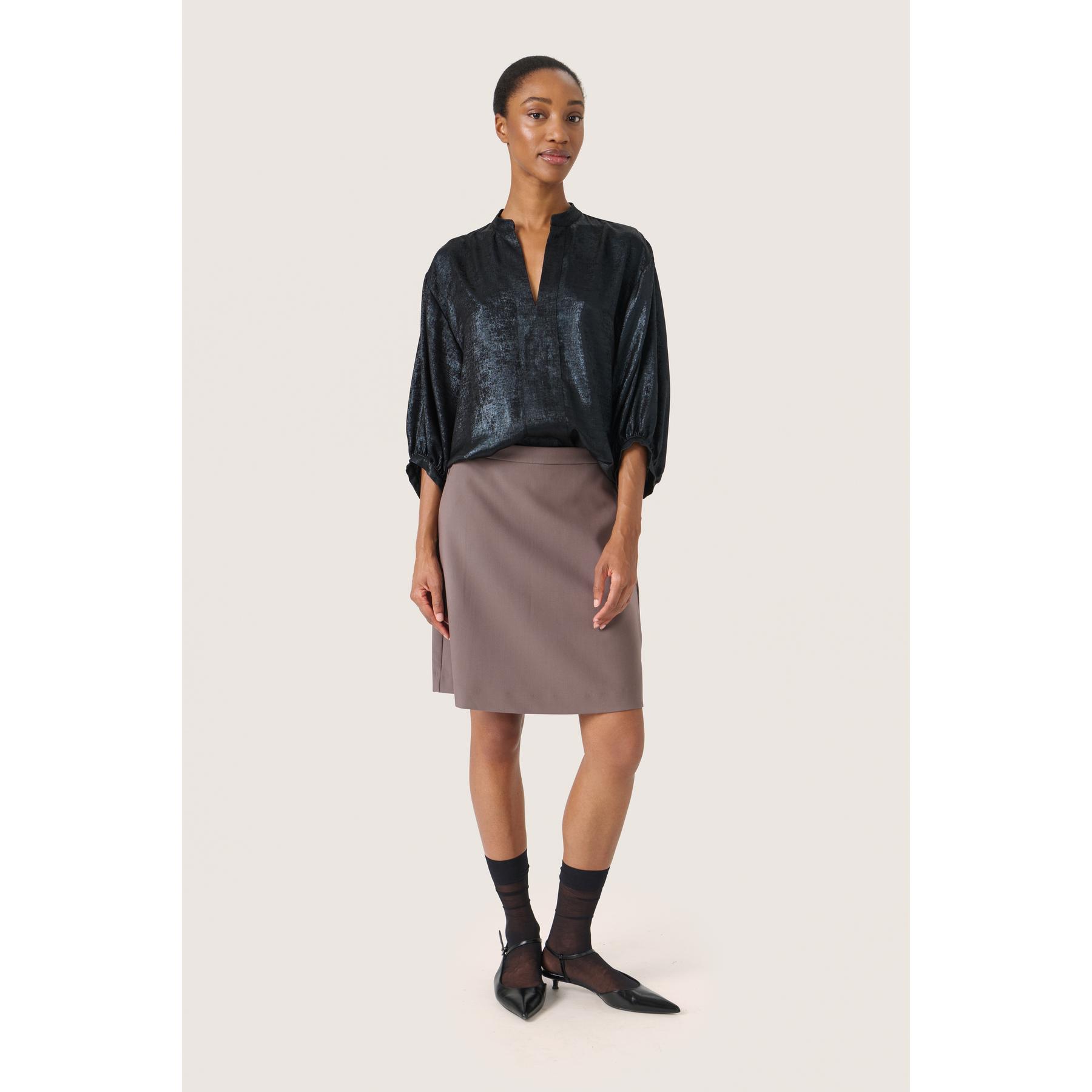 product/s/o/soaked-in-luxury_30407746-194008_3.jpg