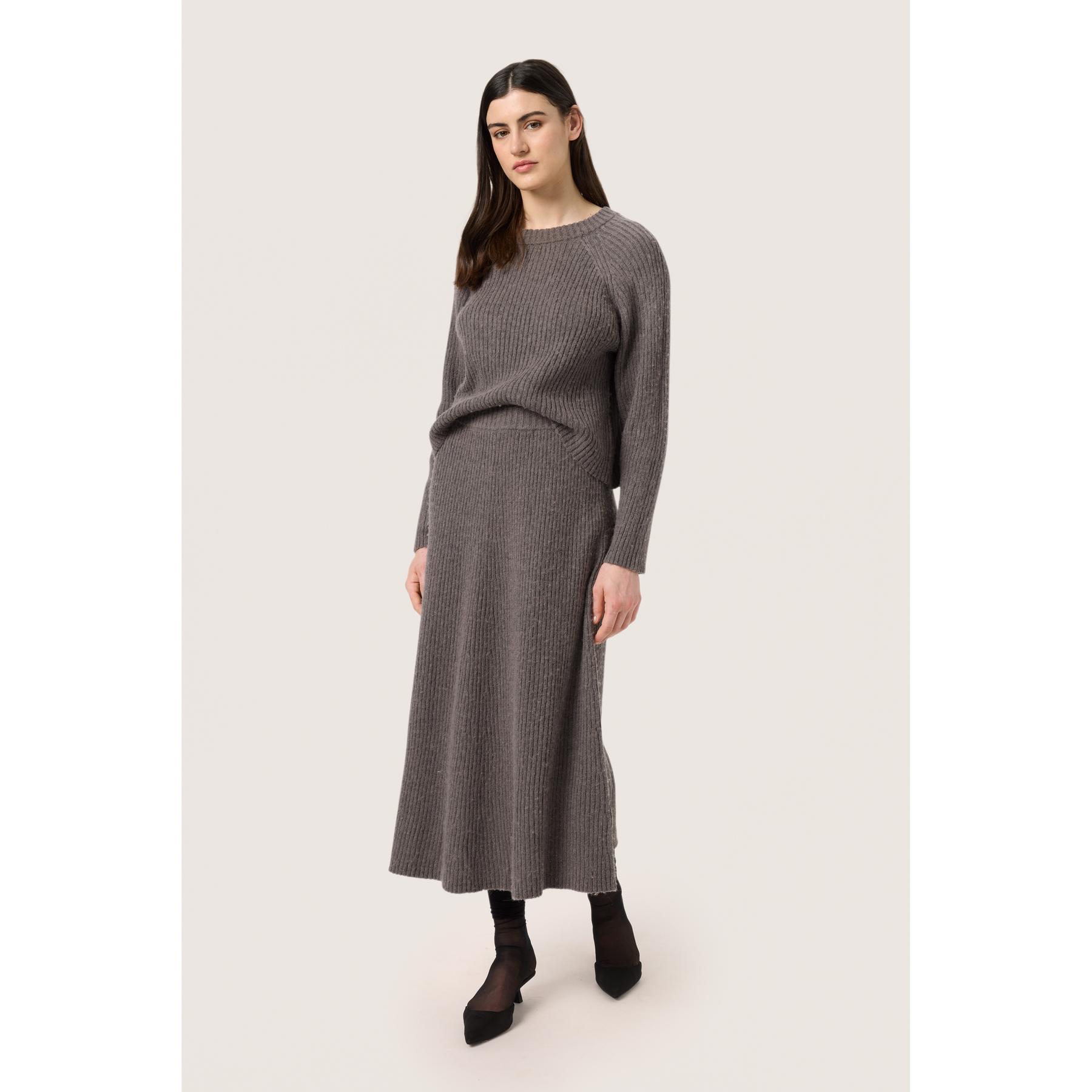 product/s/o/soaked-in-luxury_30407784-180403_3.jpg