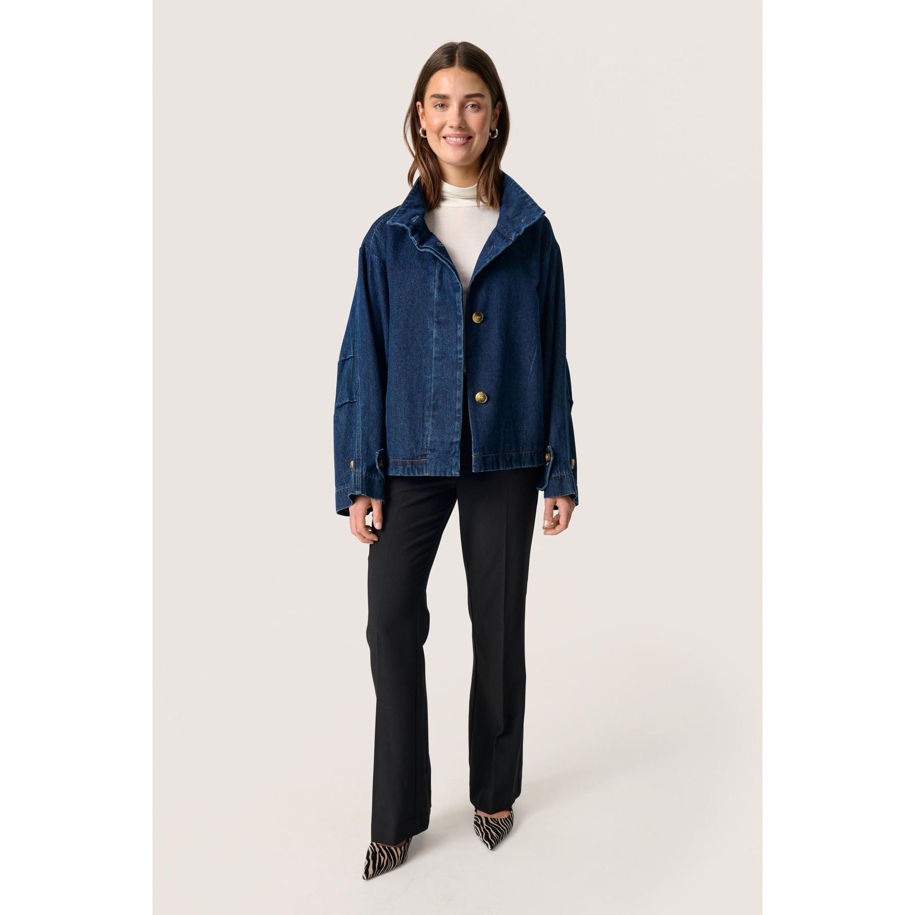 product/s/o/soaked-in-luxury_30407857-301728_5.jpg
