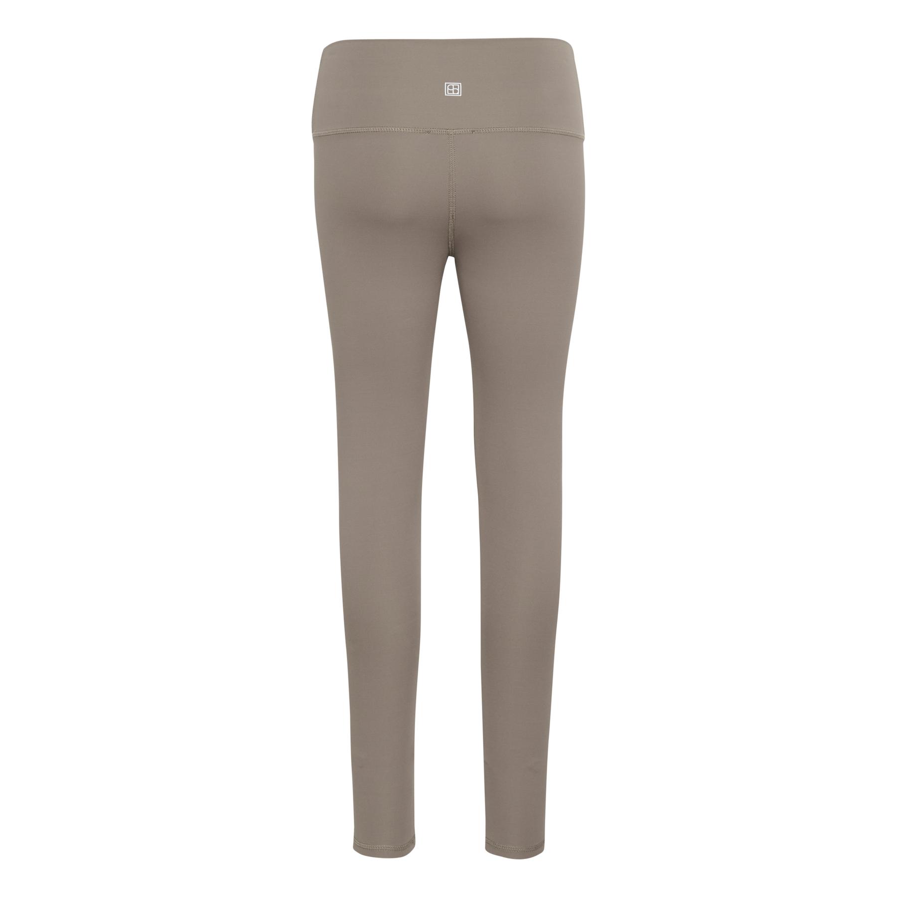 product/s/o/soaked-in-luxury_30407861-190808_8.jpg